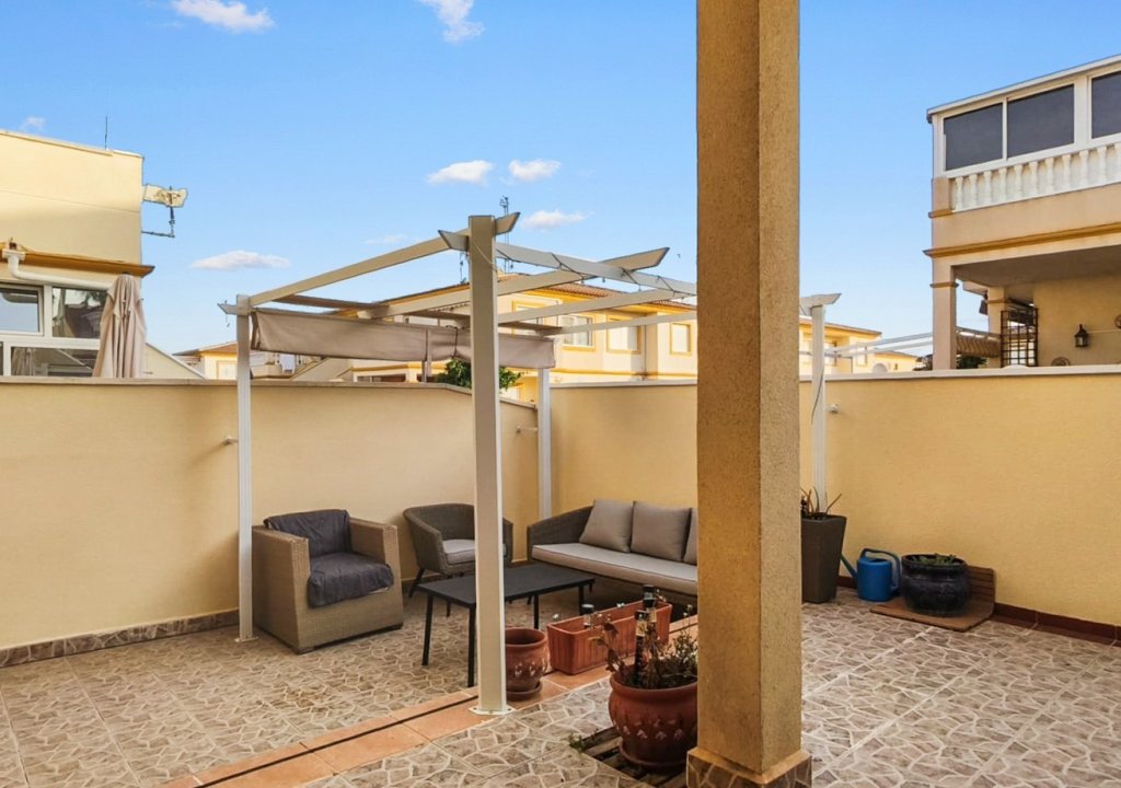 Resale - Chalet - Orihuela Costa - Playa Flamenca