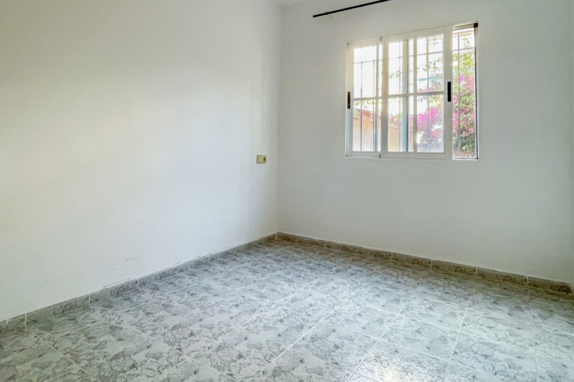 Resale - Chalet - Orihuela Costa - Playa Flamenca