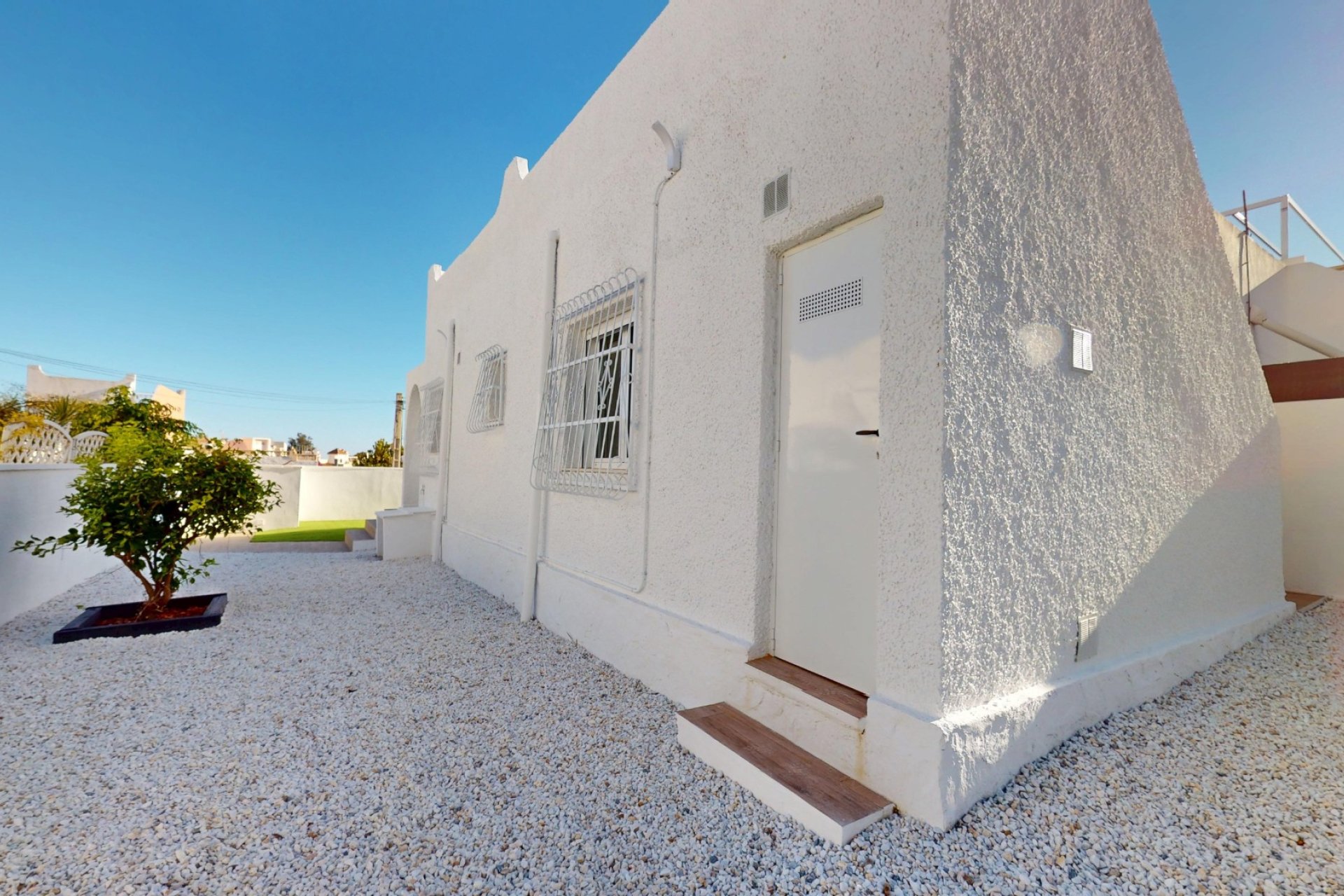 Resale - Chalet - Orihuela Costa - Villamartin