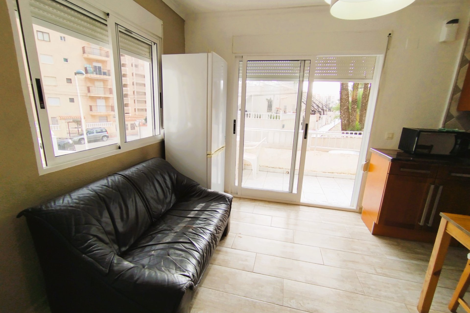 Resale - Chalet - Torrevieja - La Mata