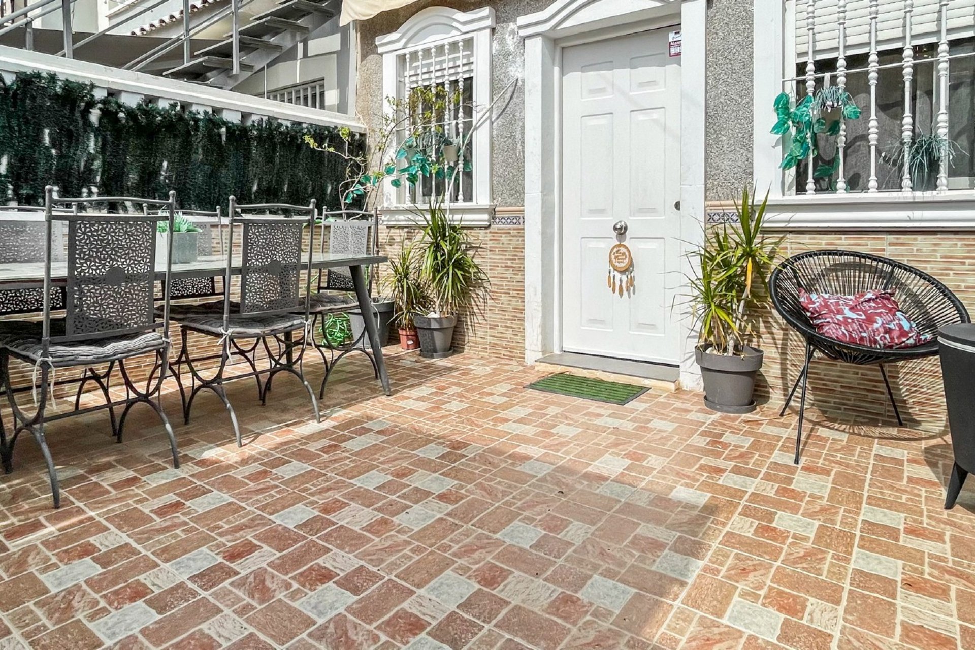 Resale - Chalet - Torrevieja - La Siesta - El Salado -  Torreta