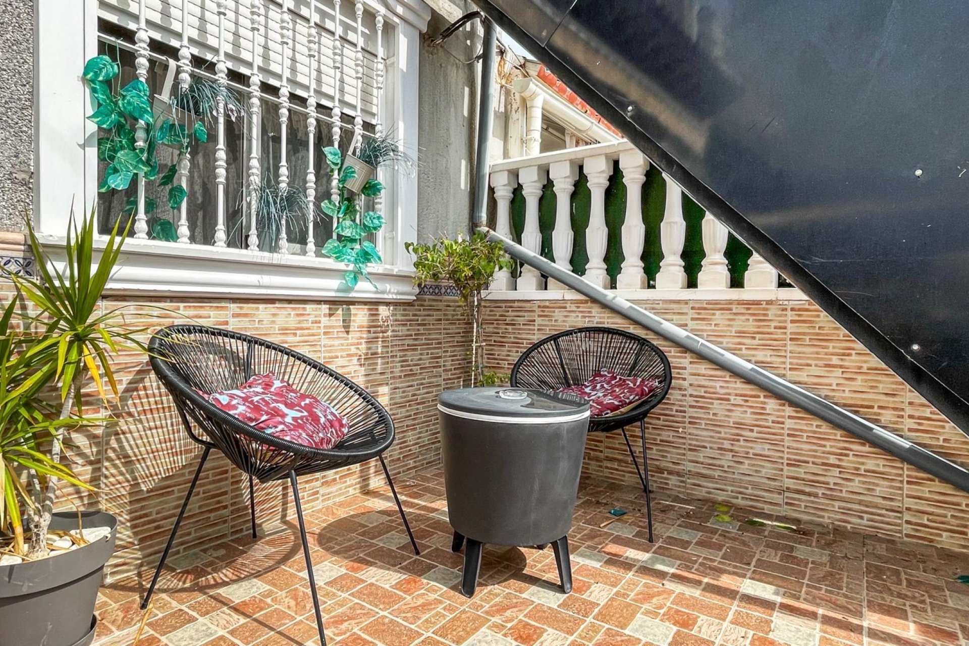 Resale - Chalet - Torrevieja - La Siesta - El Salado -  Torreta