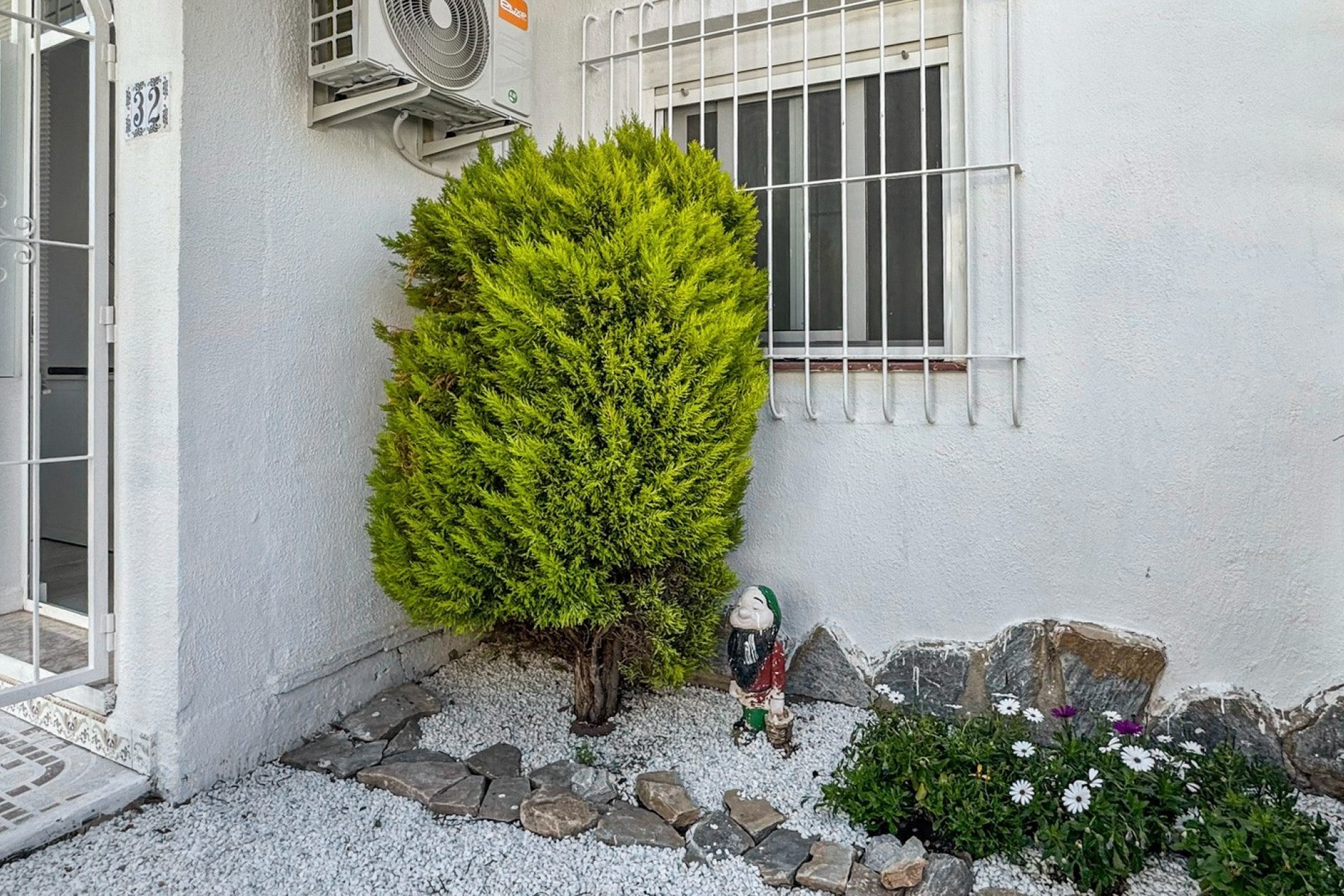 Resale - Chalet - Torrevieja - Los Balcones - Los Altos del Edén