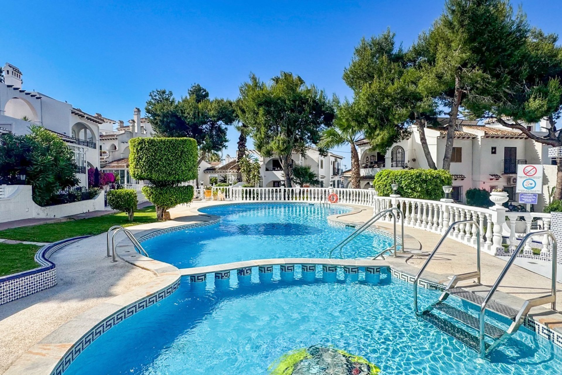Resale - Chalet - Torrevieja - Nueva Torrevieja - Aguas Nuevas