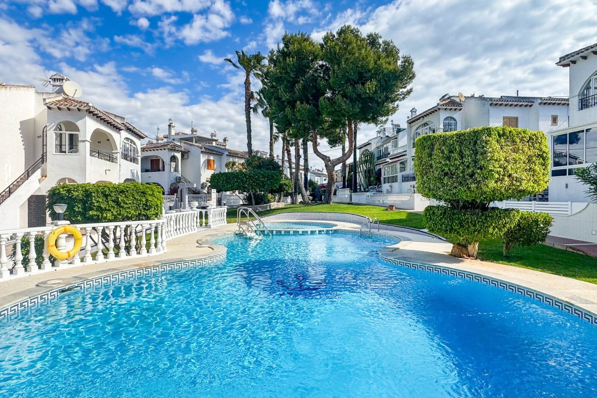 Resale - Chalet - Torrevieja - Nueva Torrevieja - Aguas Nuevas