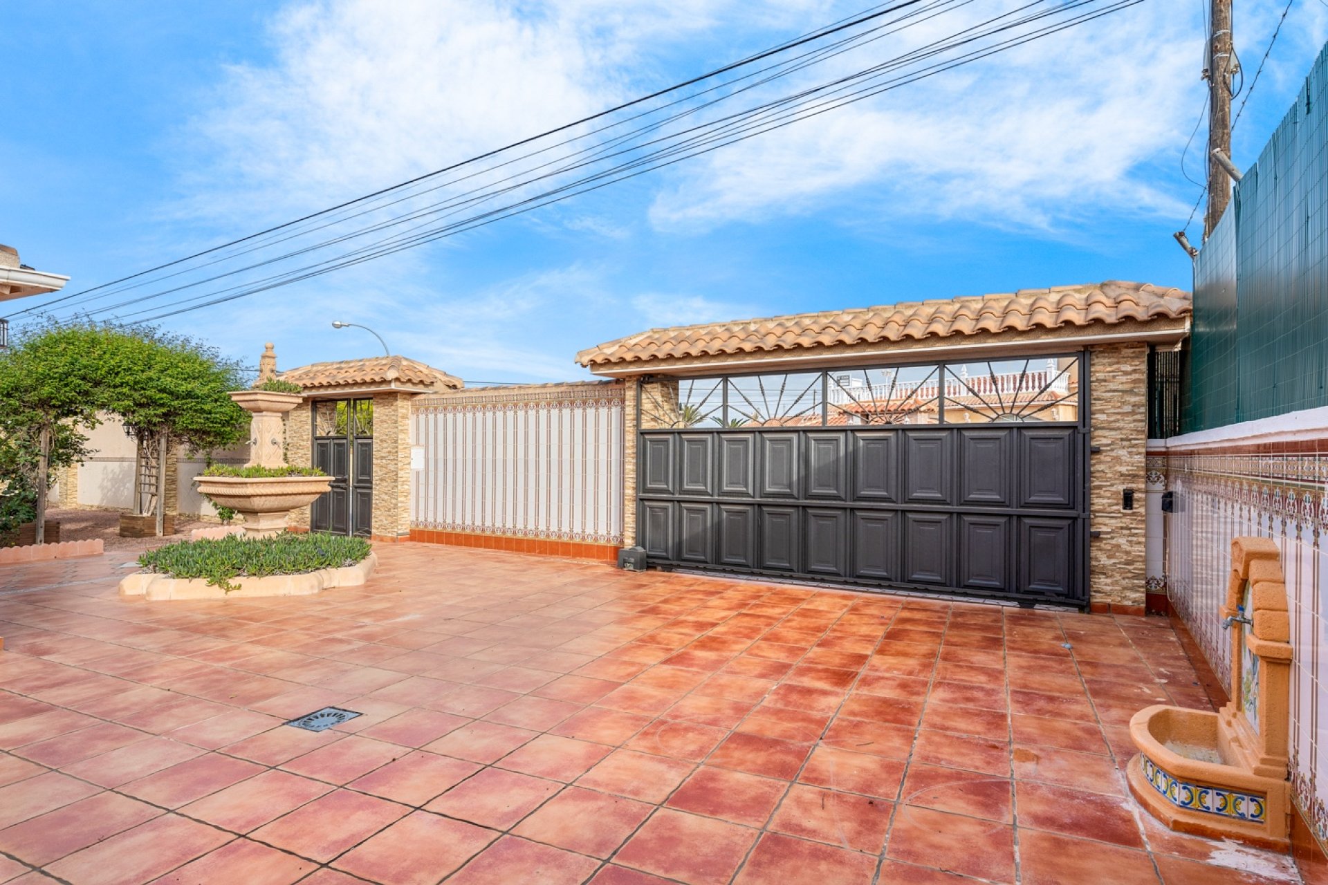 Resale - Chalet - Torrevieja