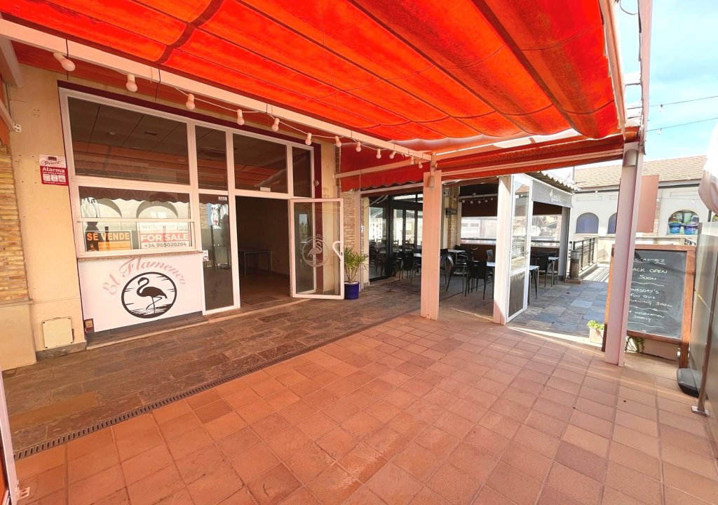 Resale - Commercial - Algorfa - La Finca Golf