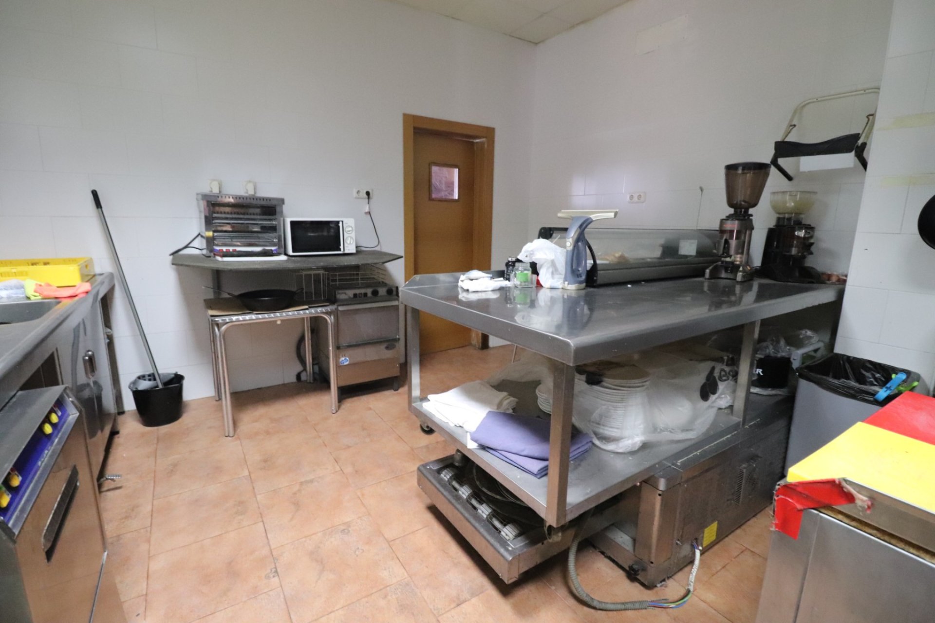 Resale - Commercial - Ciudad Quesada - Ciudad Quesada - Town