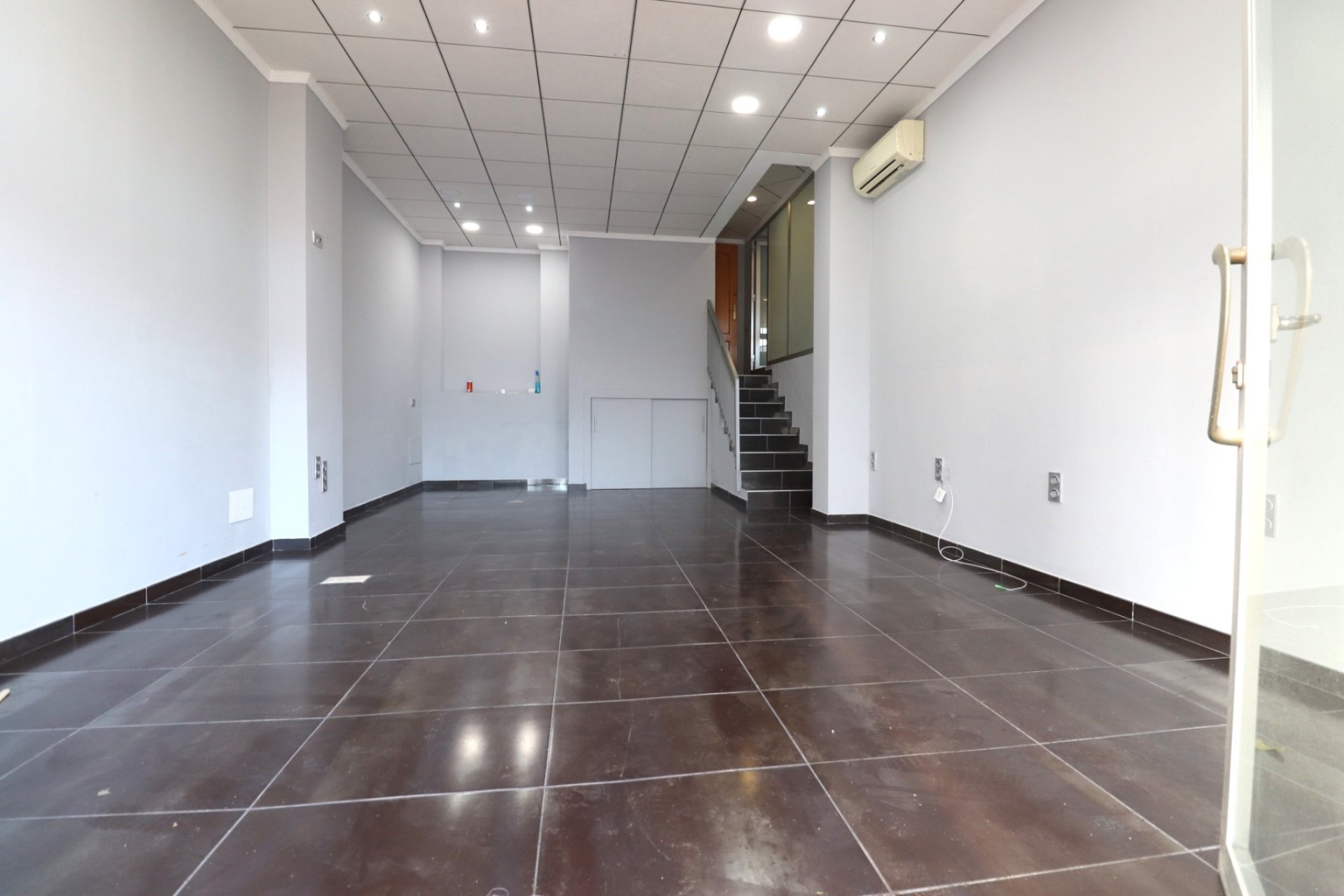 Resale - Commercial - Formentera del Segura - Formentera - Village