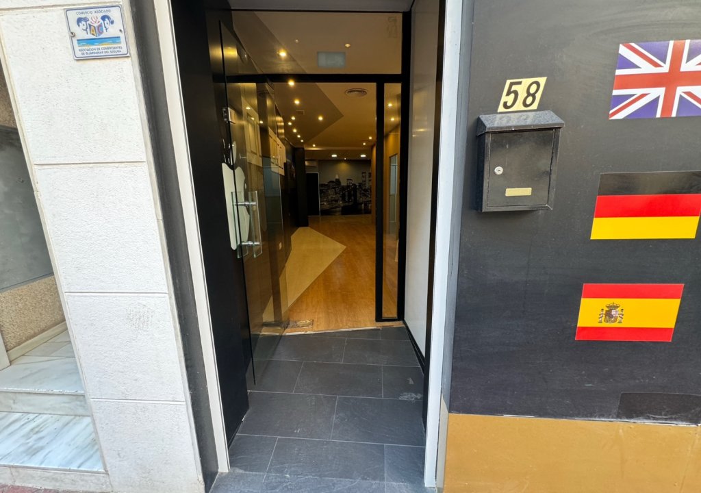 Resale - Commercial - Guardamar del Segura
