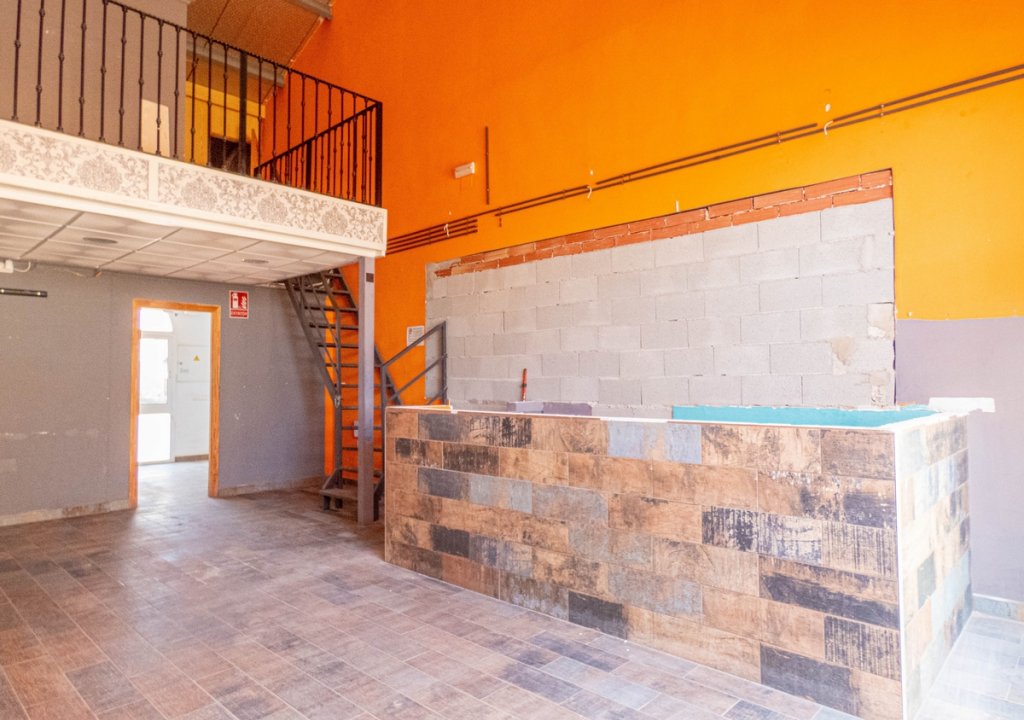 Resale - Commercial - La Finca Golf - Algorfa