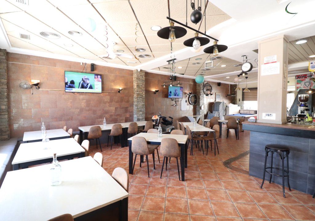 Resale - Commercial (Leasehold) - Formentera del Segura - Formentera - Village