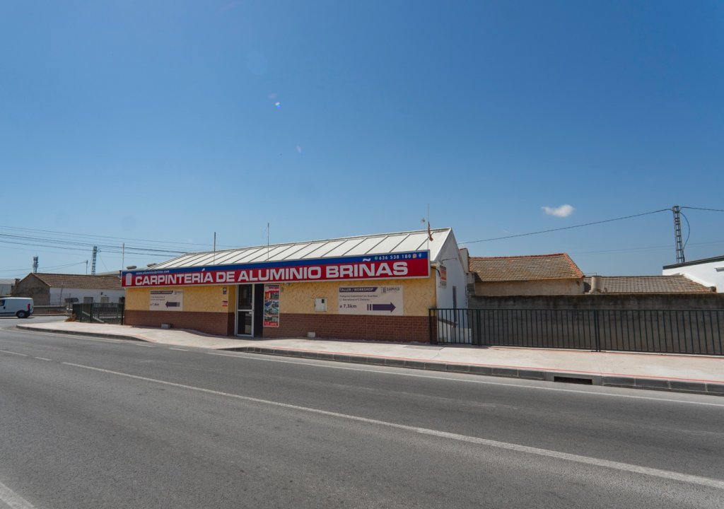 Resale - Commercial space - Daya Vieja