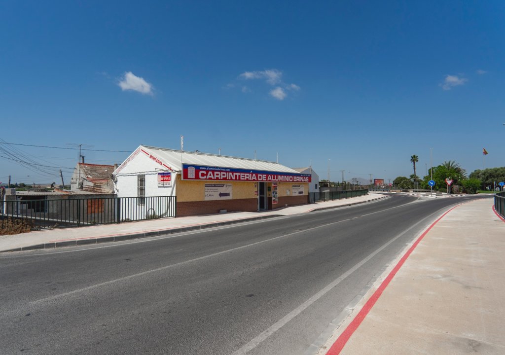 Resale - Commercial space - Daya Vieja