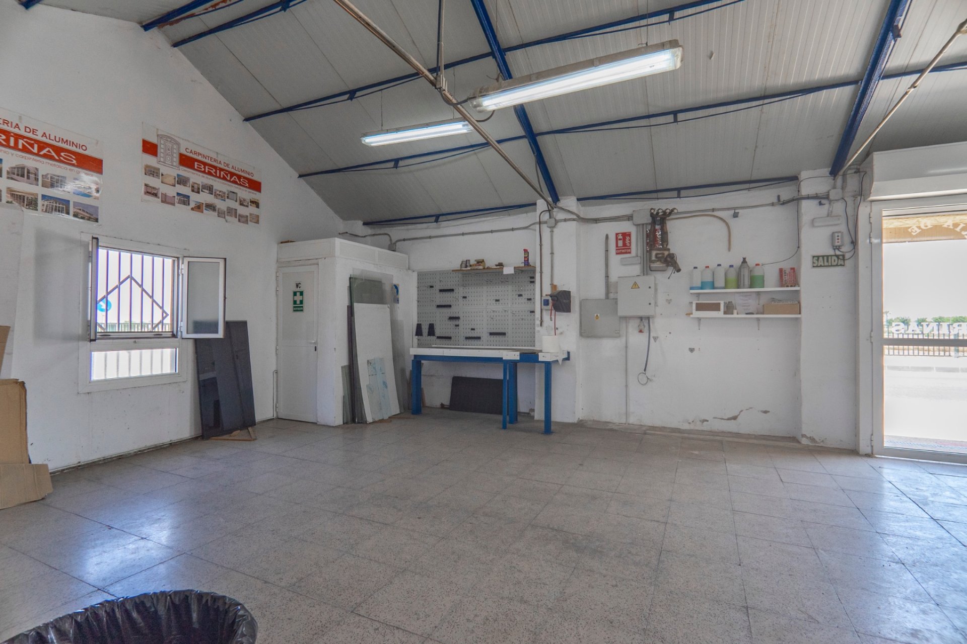 Resale - Commercial space - Daya Vieja