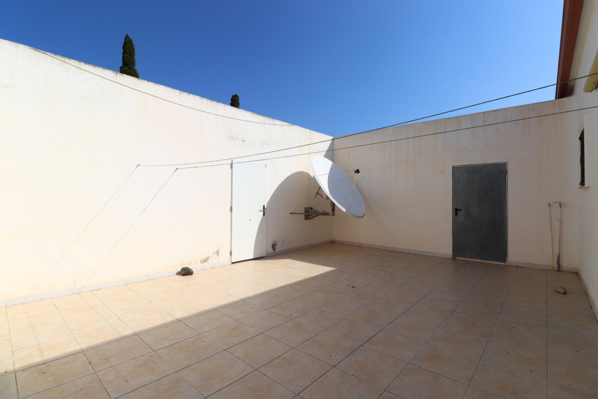 Resale - Country property  - Albatera - Albatera - Country
