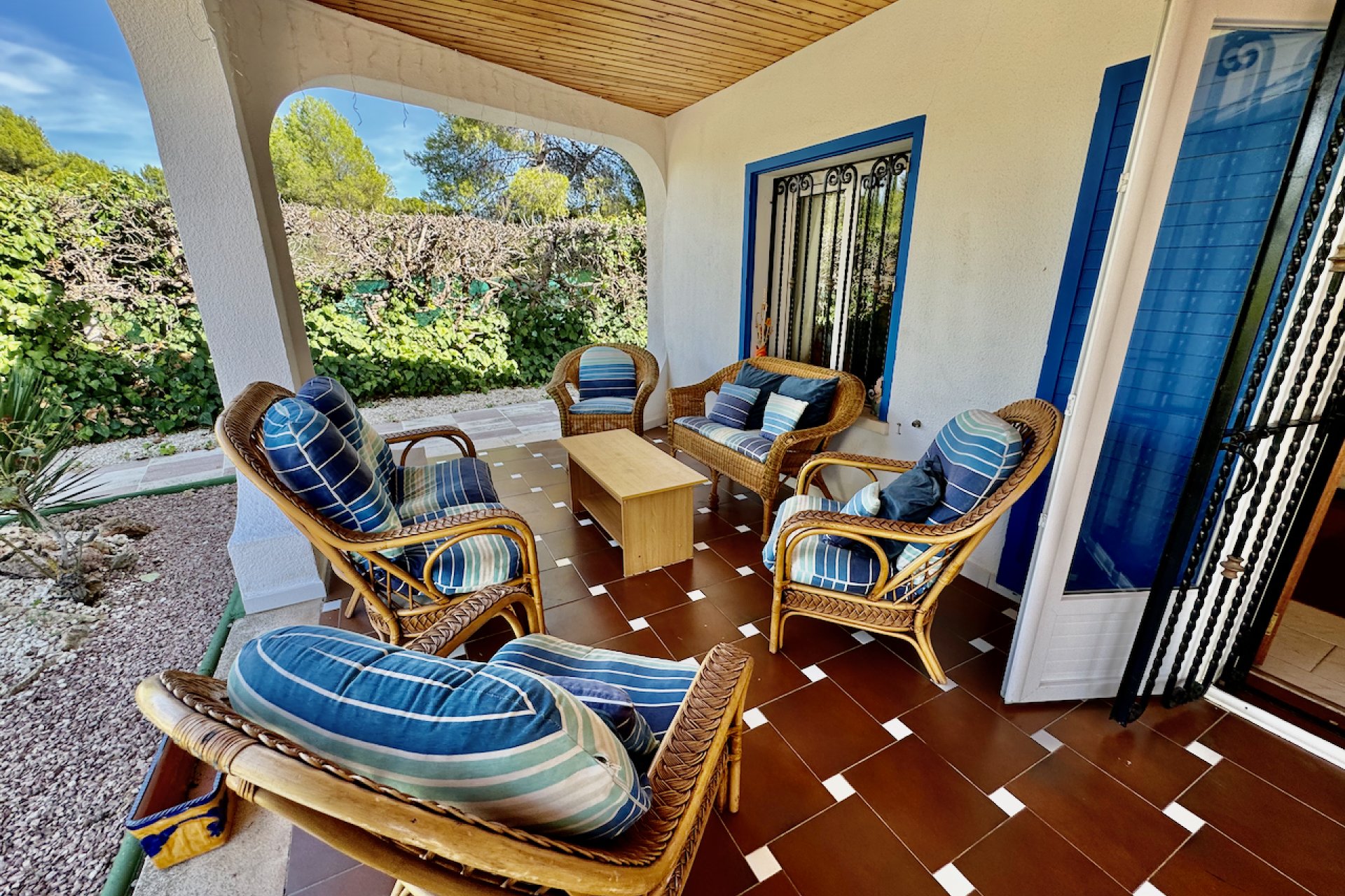 Resale - Country Property - Alicante - Castalla