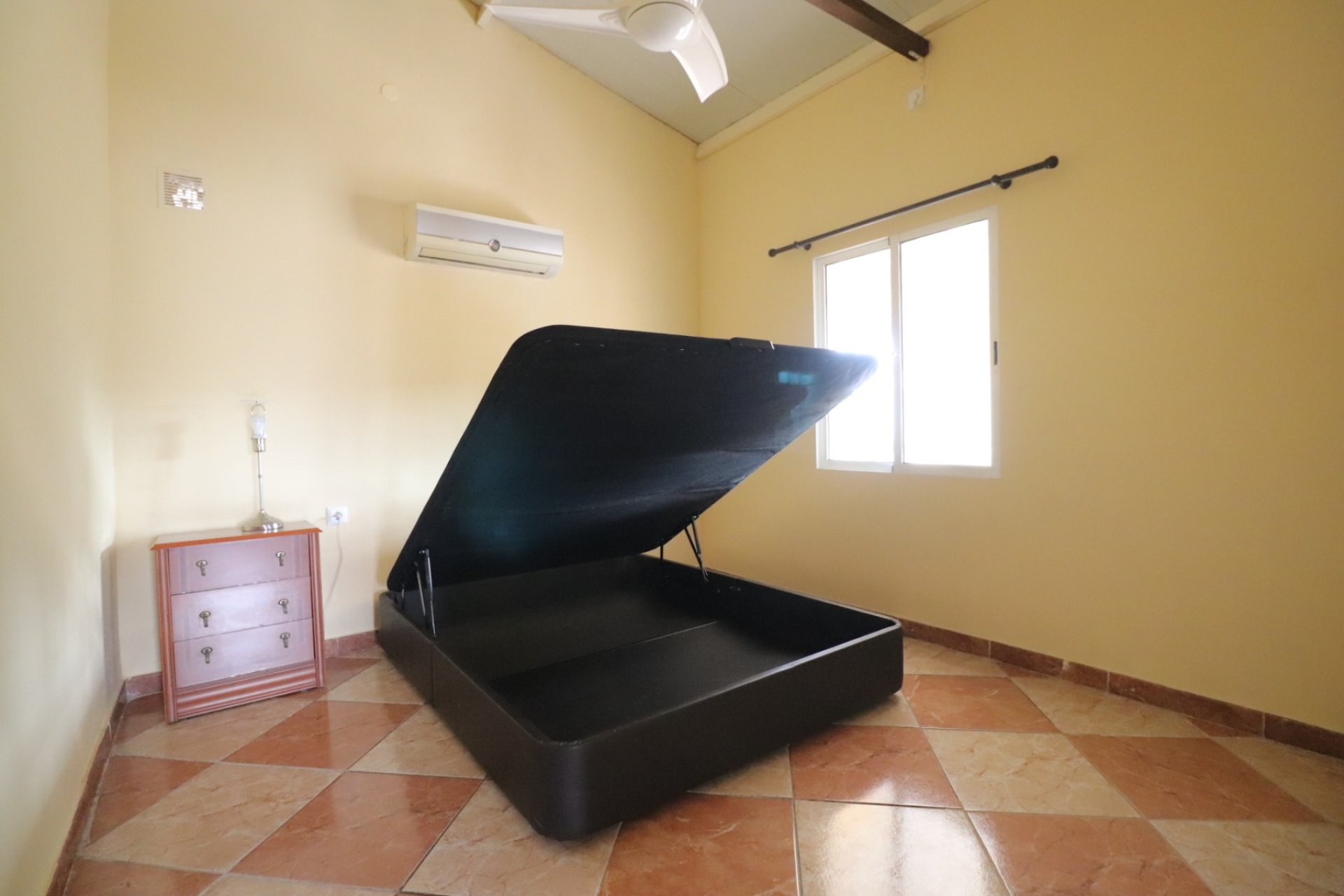 Resale - Country property  - Almoradí - Heredades - Country