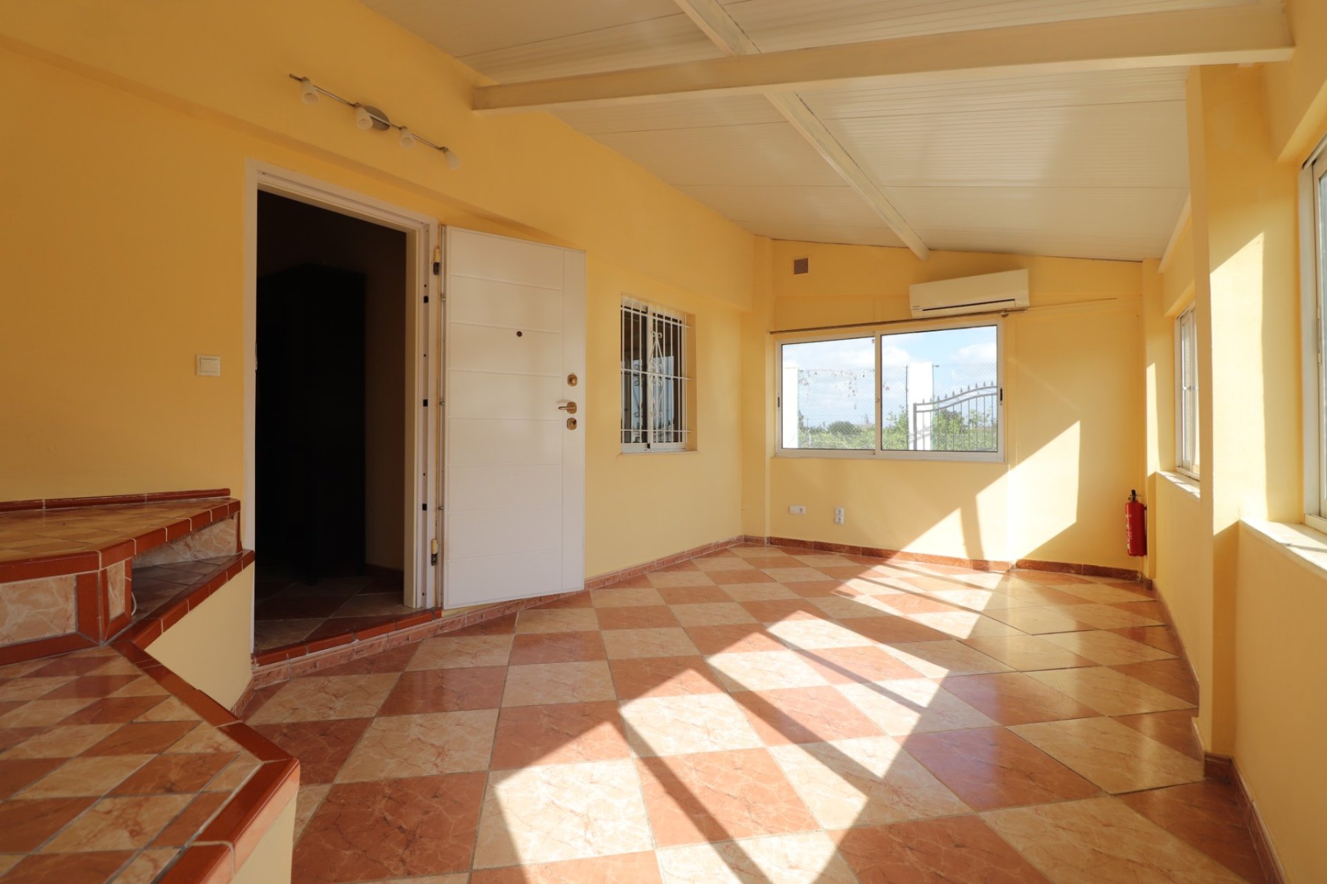 Resale - Country property  - Almoradí - Heredades - Country