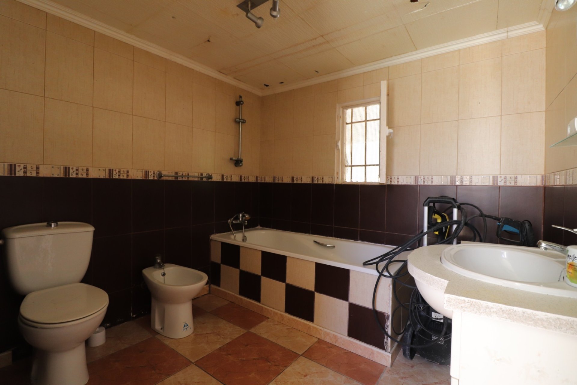 Resale - Country property  - Almoradí - Heredades - Country