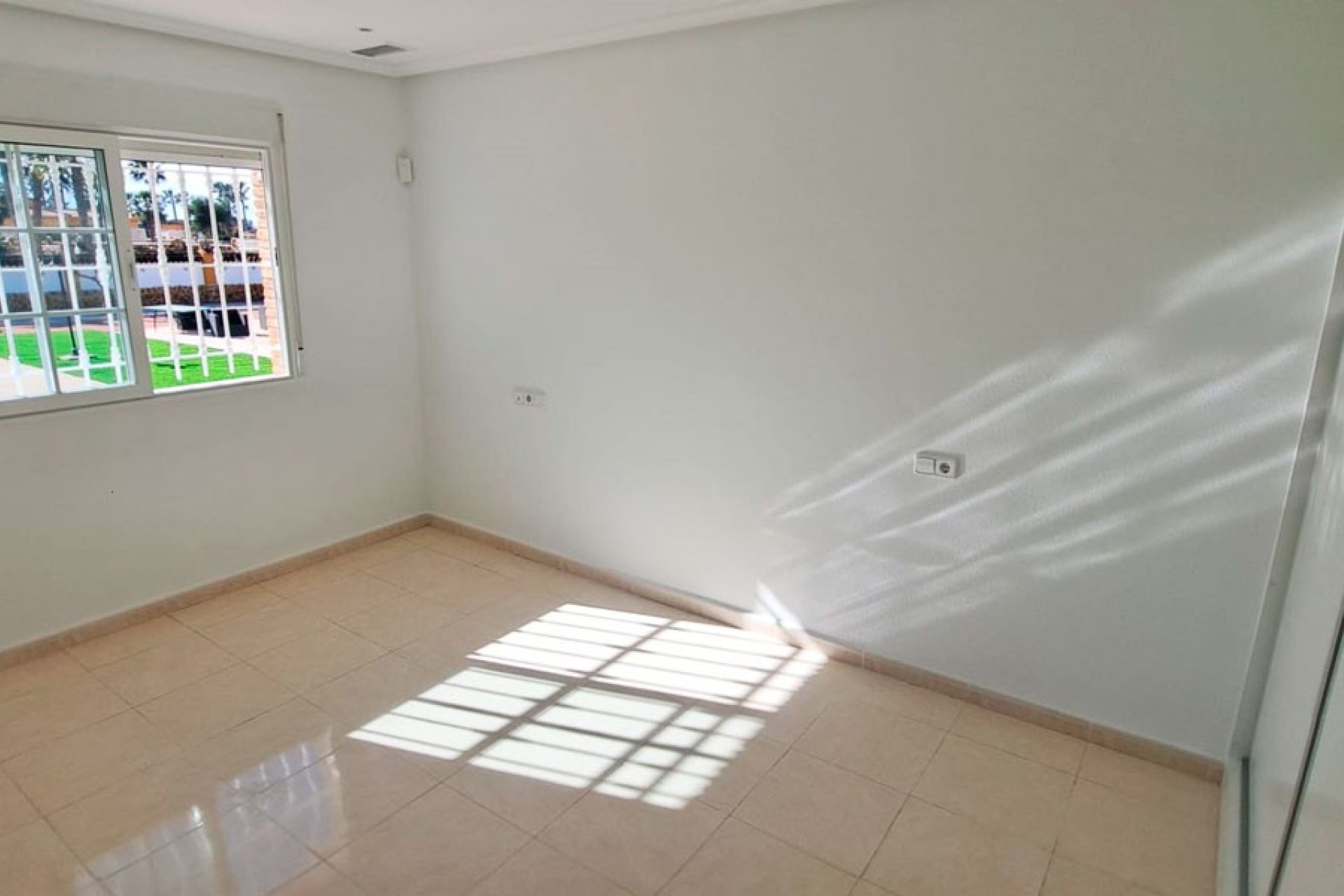Resale - Country property  - Catral - Catral - Country