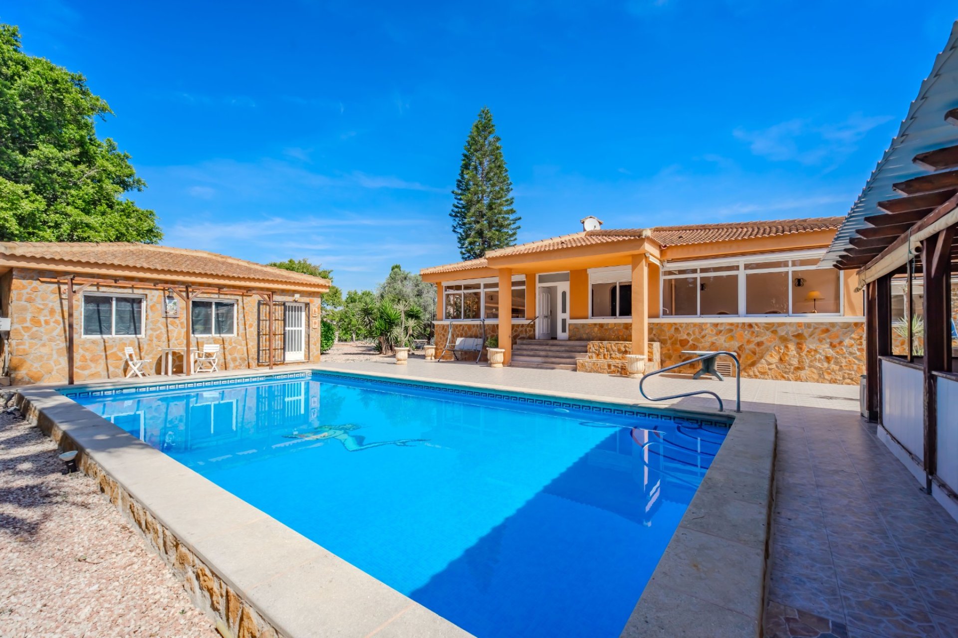 Resale - Country property  - Ciudad Quesada - Rojales
