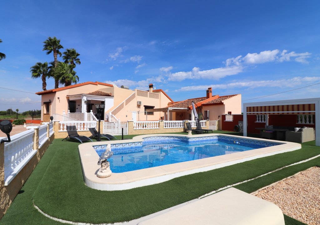 Resale - Country property  - Daya Nueva - Daya Vieja - Country