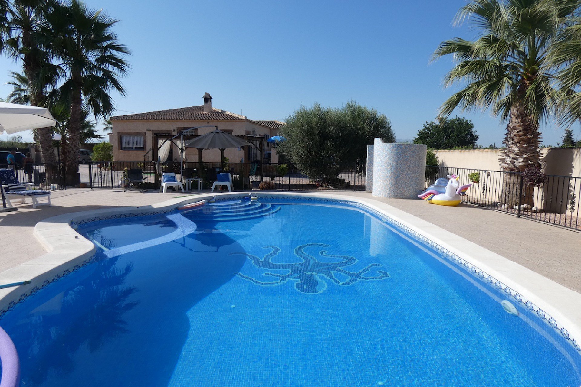 Resale - Country Property - Rafal
