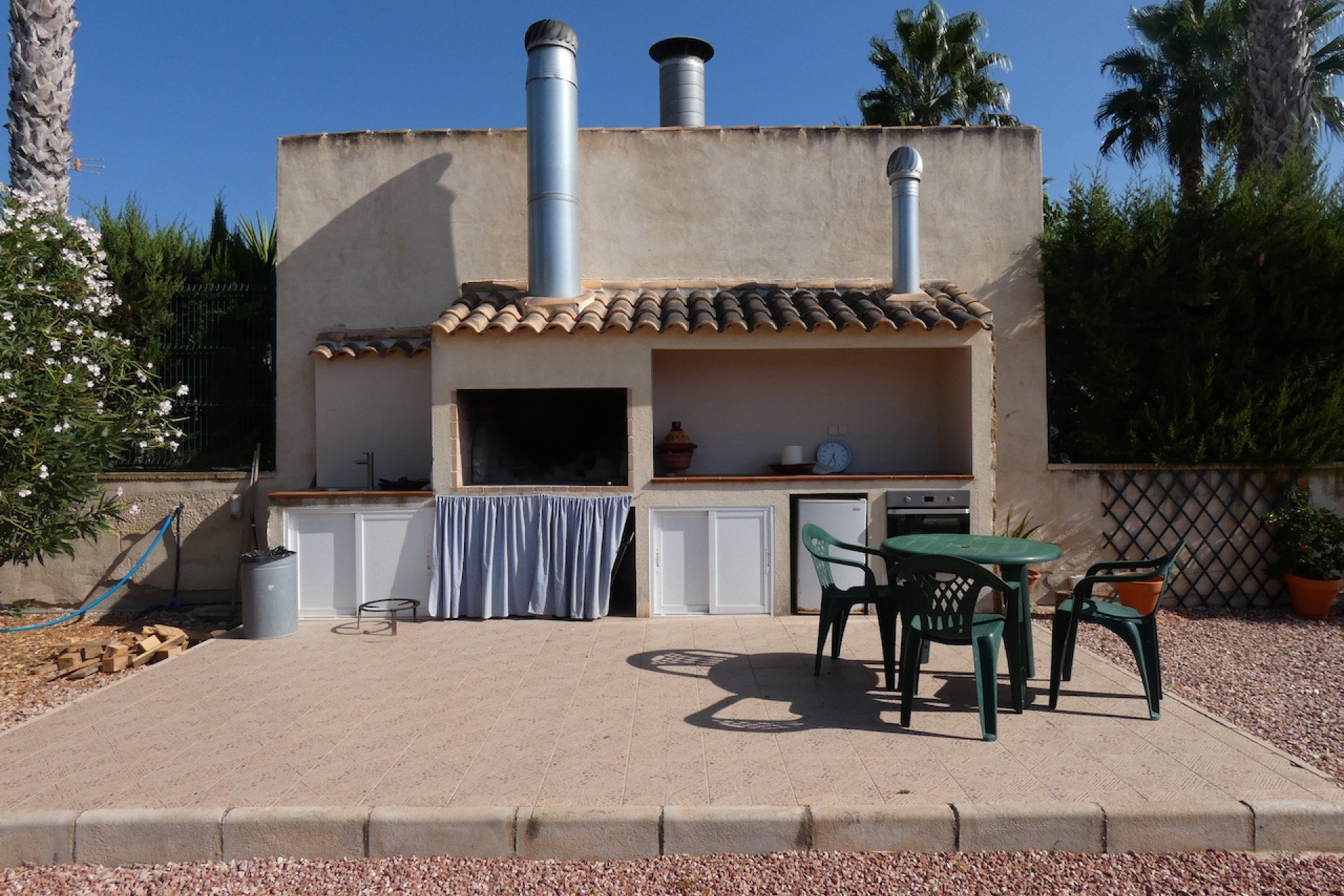 Resale - Country Property - Rafal