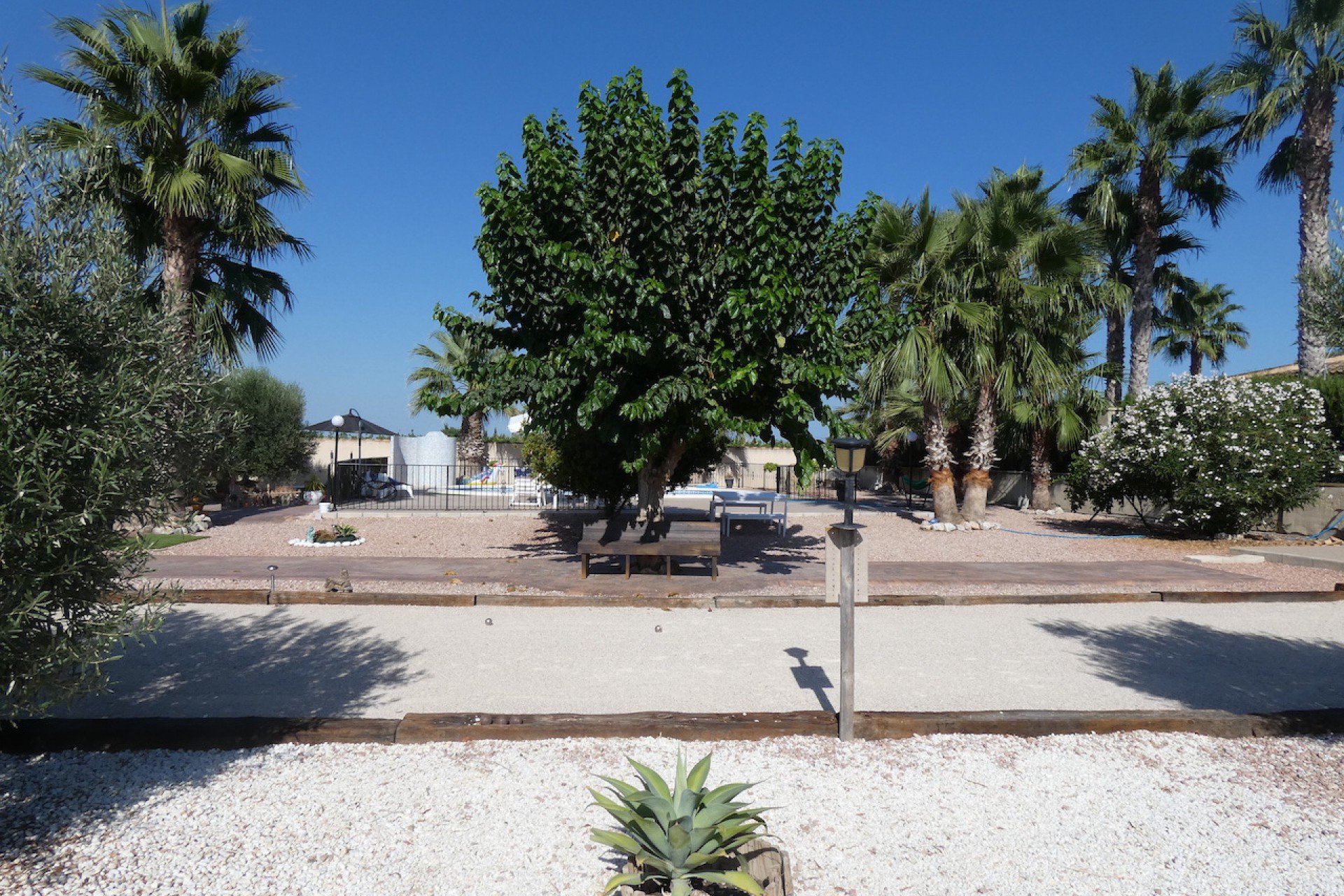 Resale - Country Property - Rafal