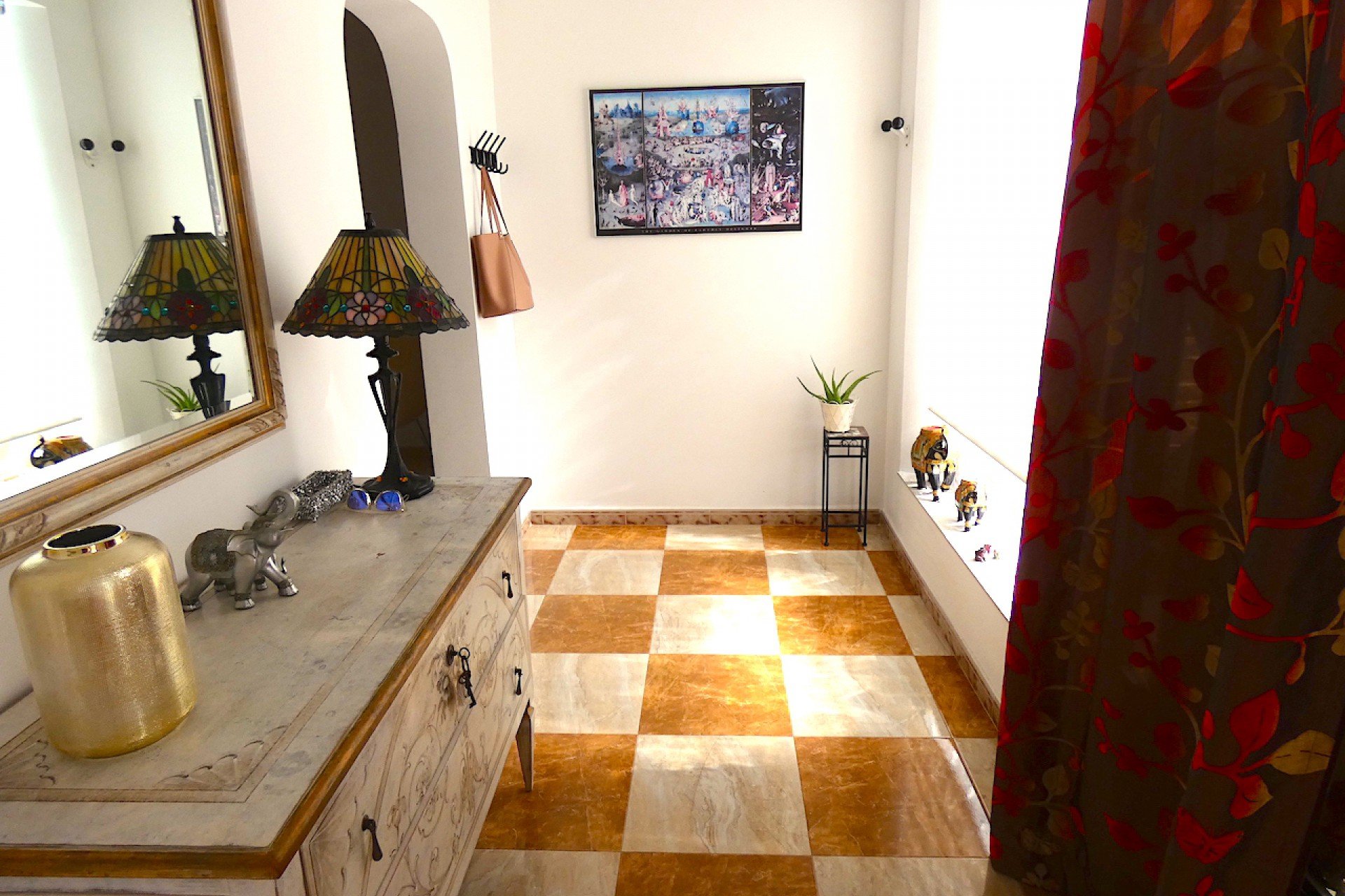 Resale - Country Property - Rafal