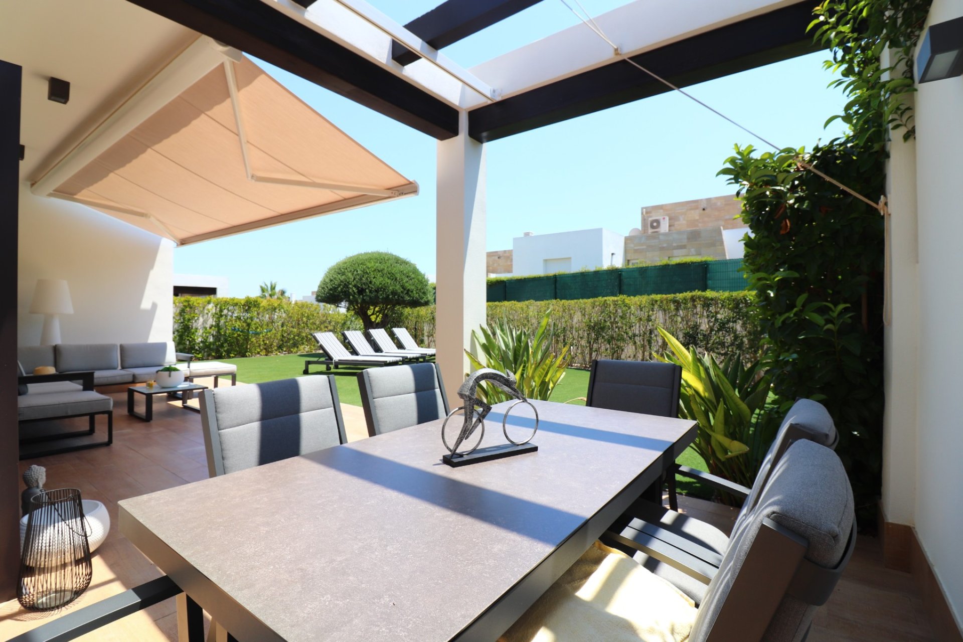 Resale - Detached House / Villa - Algorfa - La Finca Golf Resort