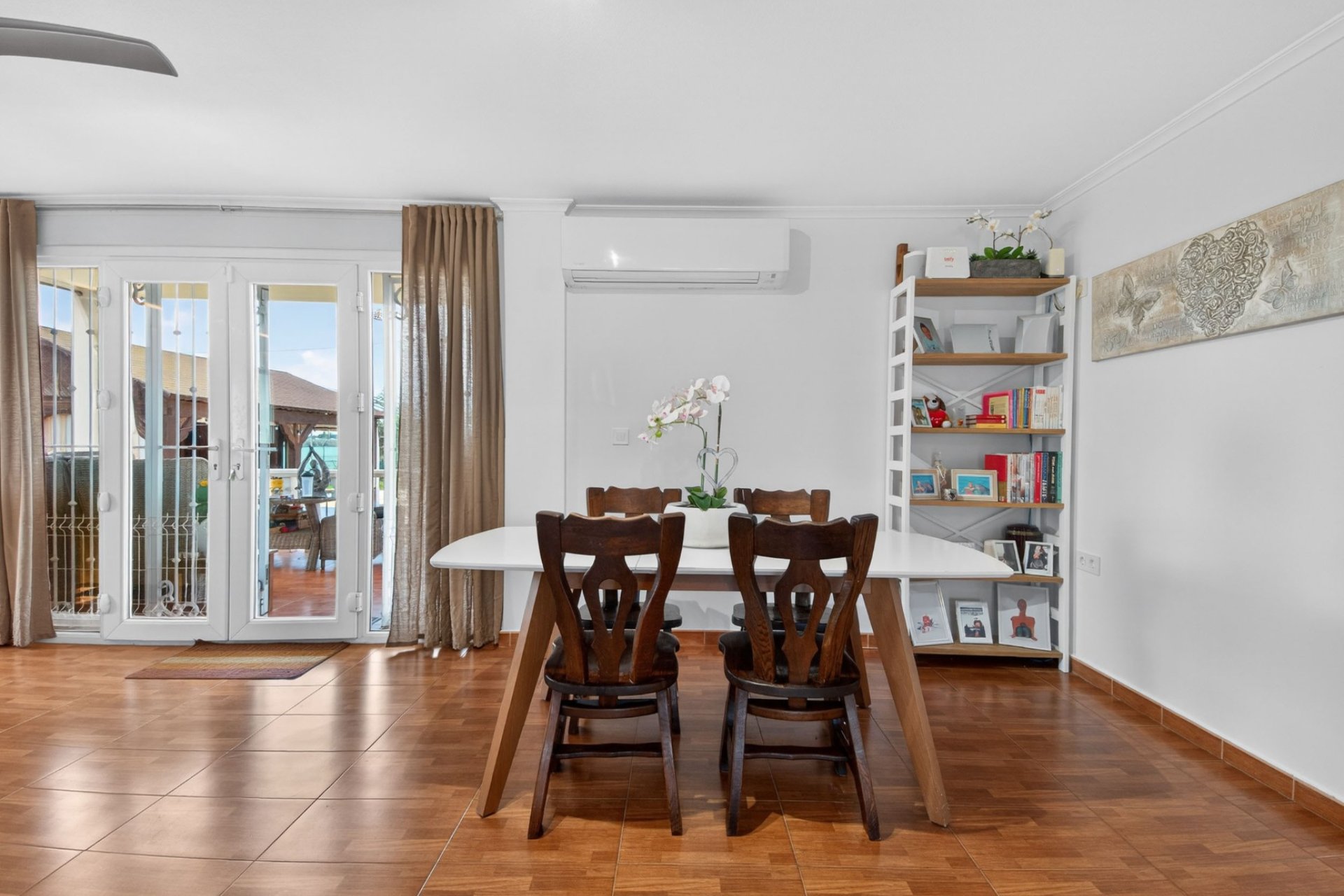 Resale - Detached House / Villa - Alicante - Albatera