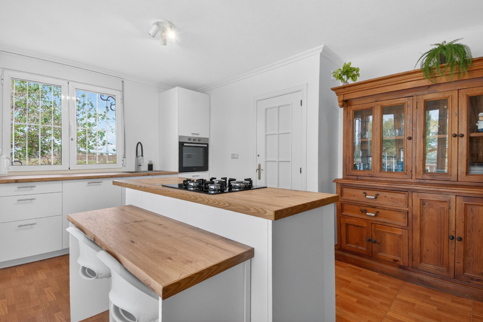 Resale - Detached House / Villa - Alicante - Albatera