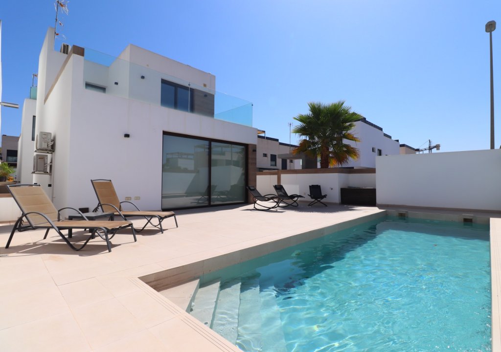 Resale - Detached House / Villa - Benijofar - Benijofar - Village