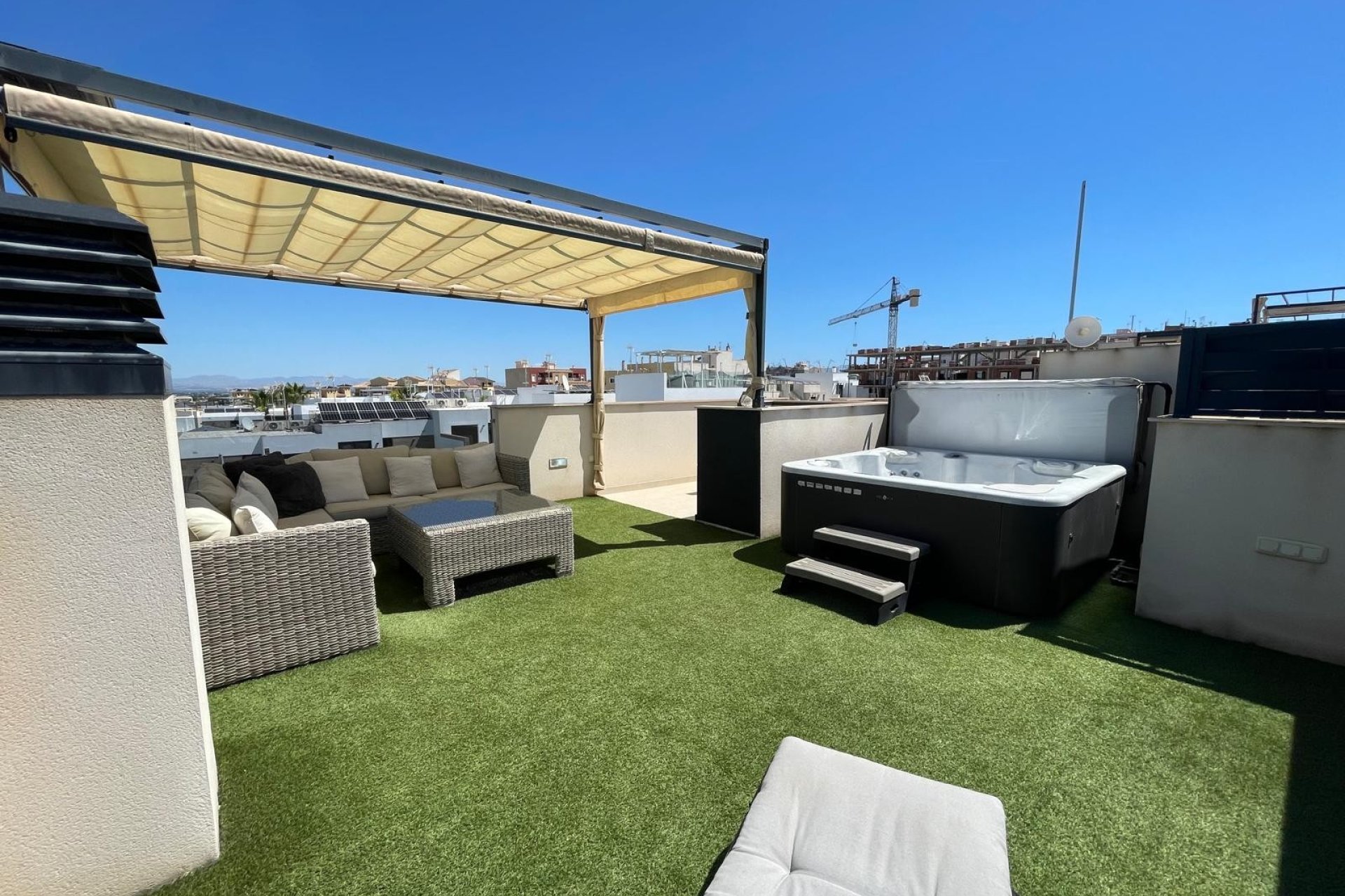 Resale - Detached House / Villa - Benijófar