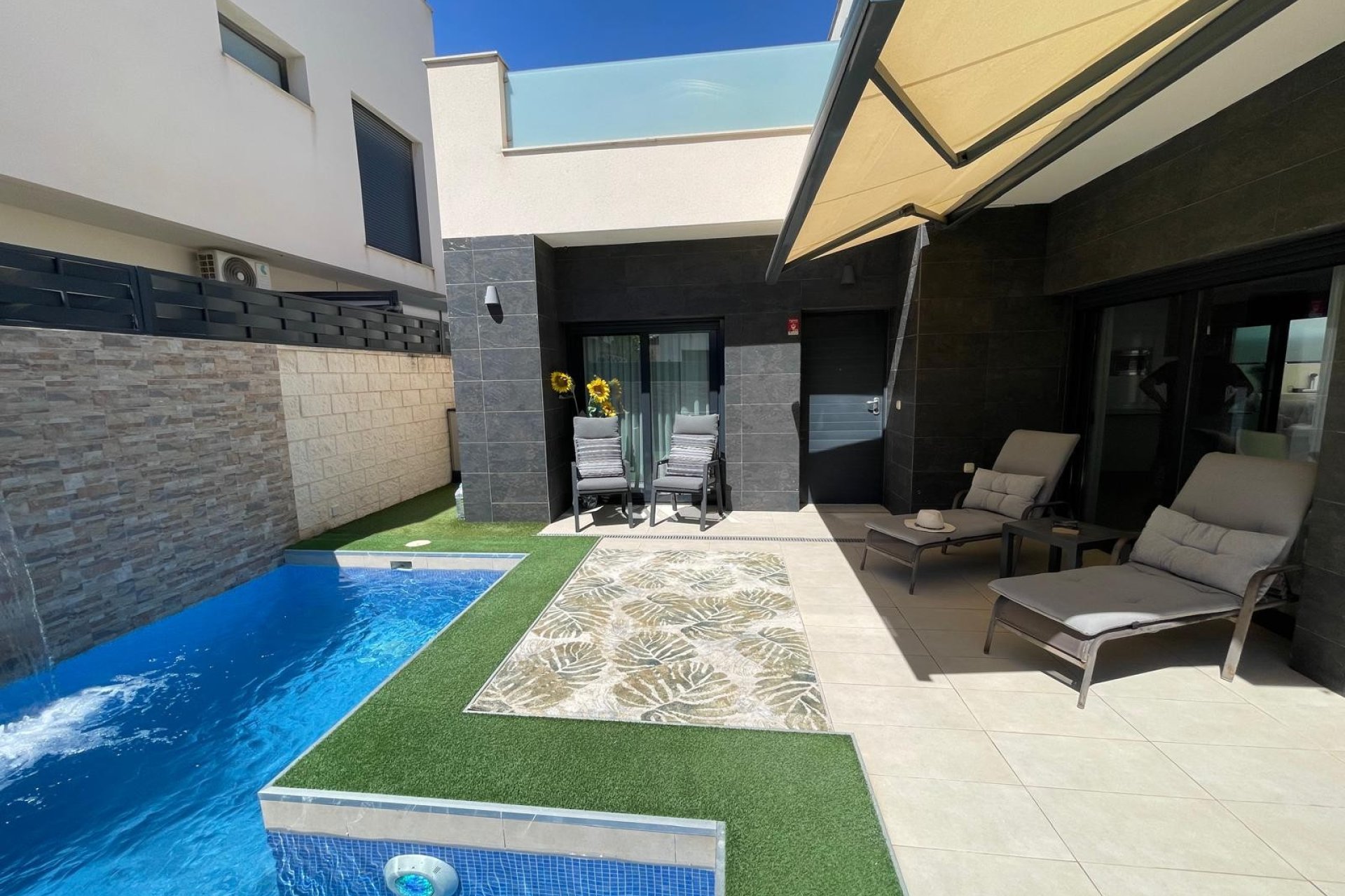 Resale - Detached House / Villa - Benijófar