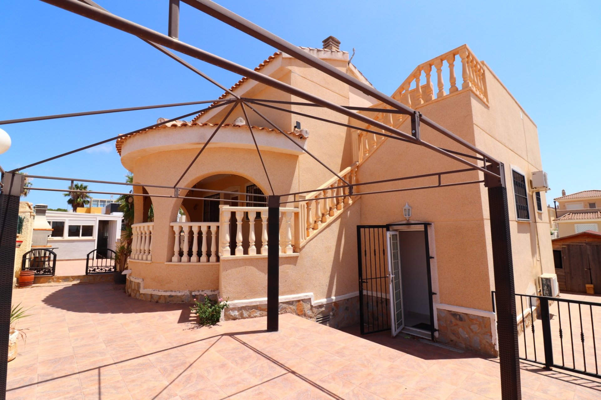 Resale - Detached House / Villa - Benimar - Rojales Hills