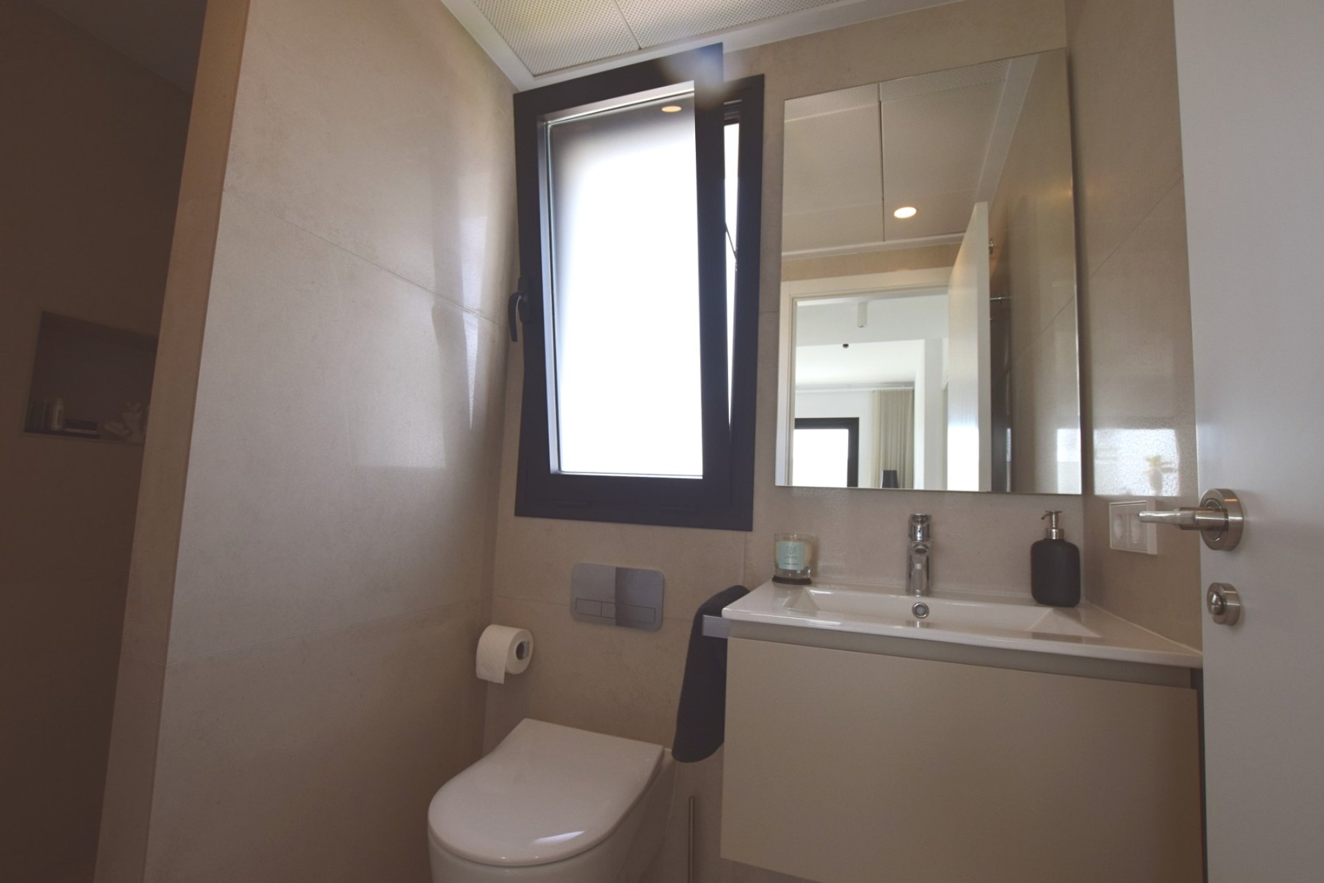 Resale - Detached House / Villa - Ciudad Quesada - Airstrip