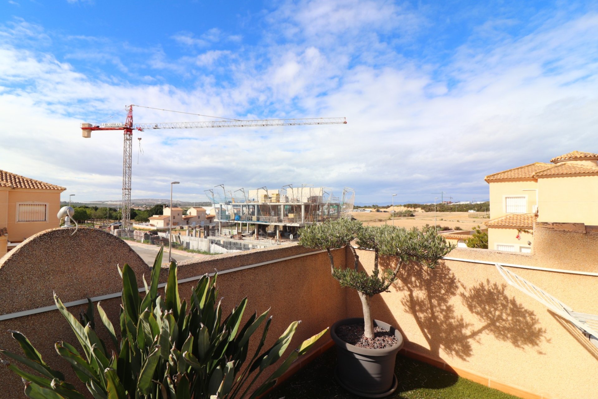 Resale - Detached House / Villa - Ciudad Quesada - Atalayas