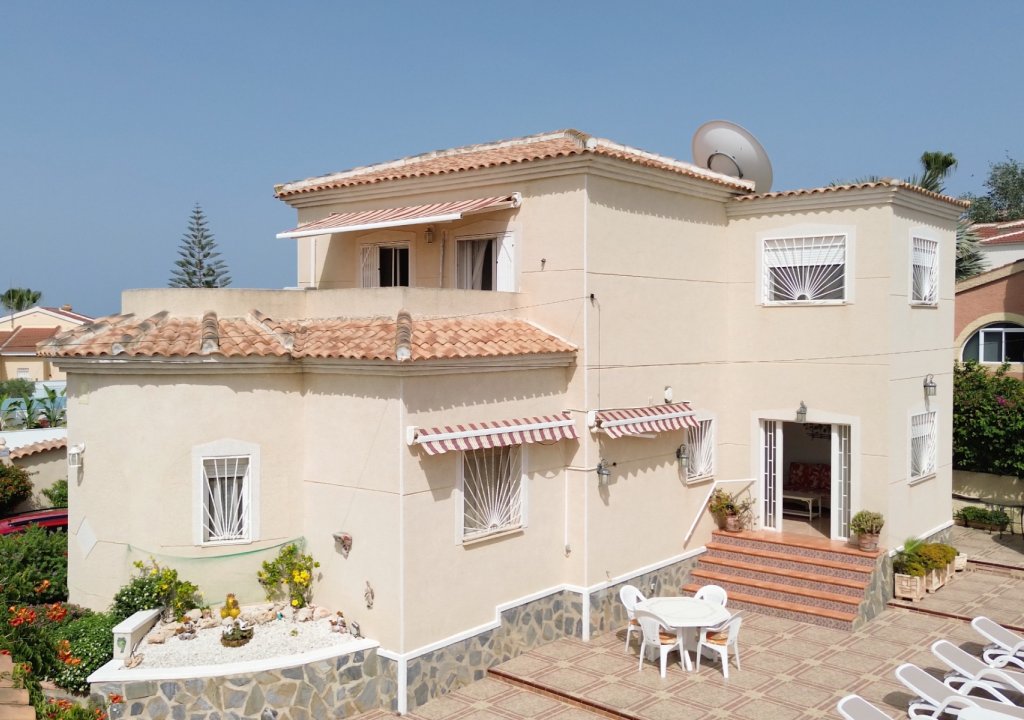 Resale - Detached House / Villa - Ciudad Quesada - Campo De Golf La Marquesa