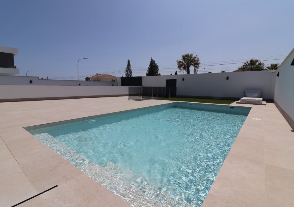 Resale - Detached House / Villa - Ciudad Quesada - Ciudad Quesada - Town