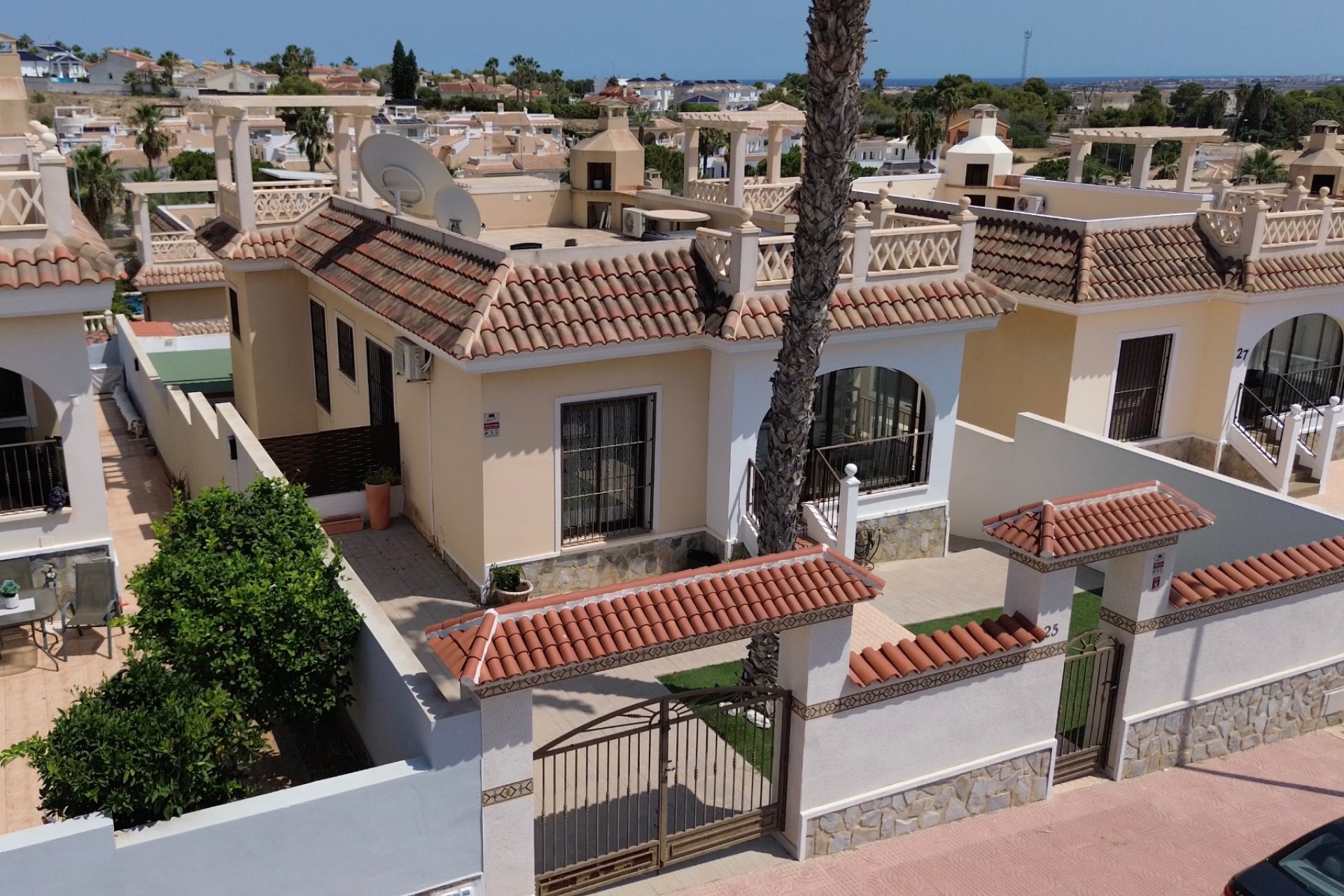 Resale - Detached House / Villa - Ciudad Quesada - Cuidad quesada