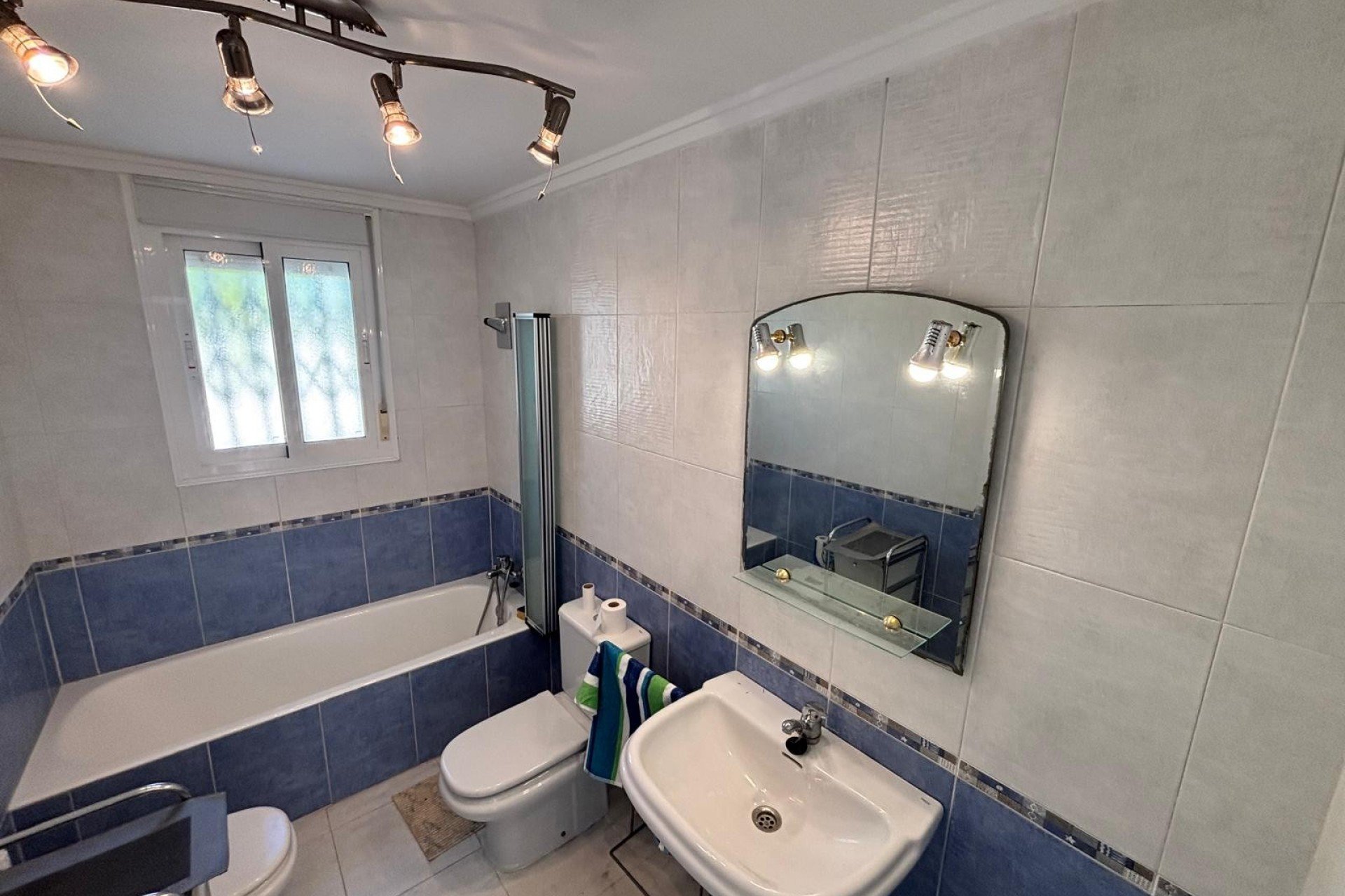 Resale - Detached House / Villa - Ciudad Quesada - La Fiesta