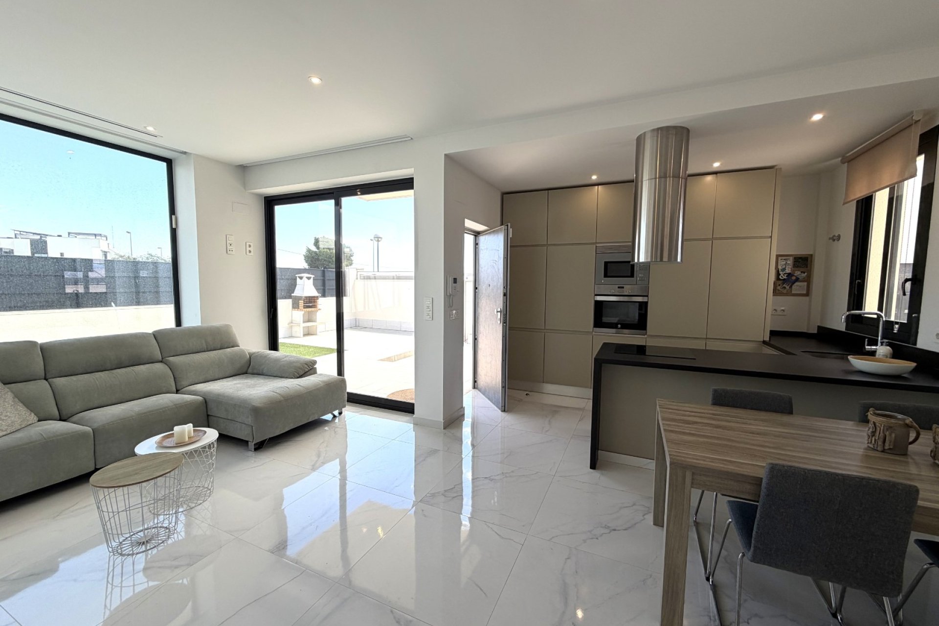 Resale - Detached House / Villa - Ciudad Quesada - La Laguna