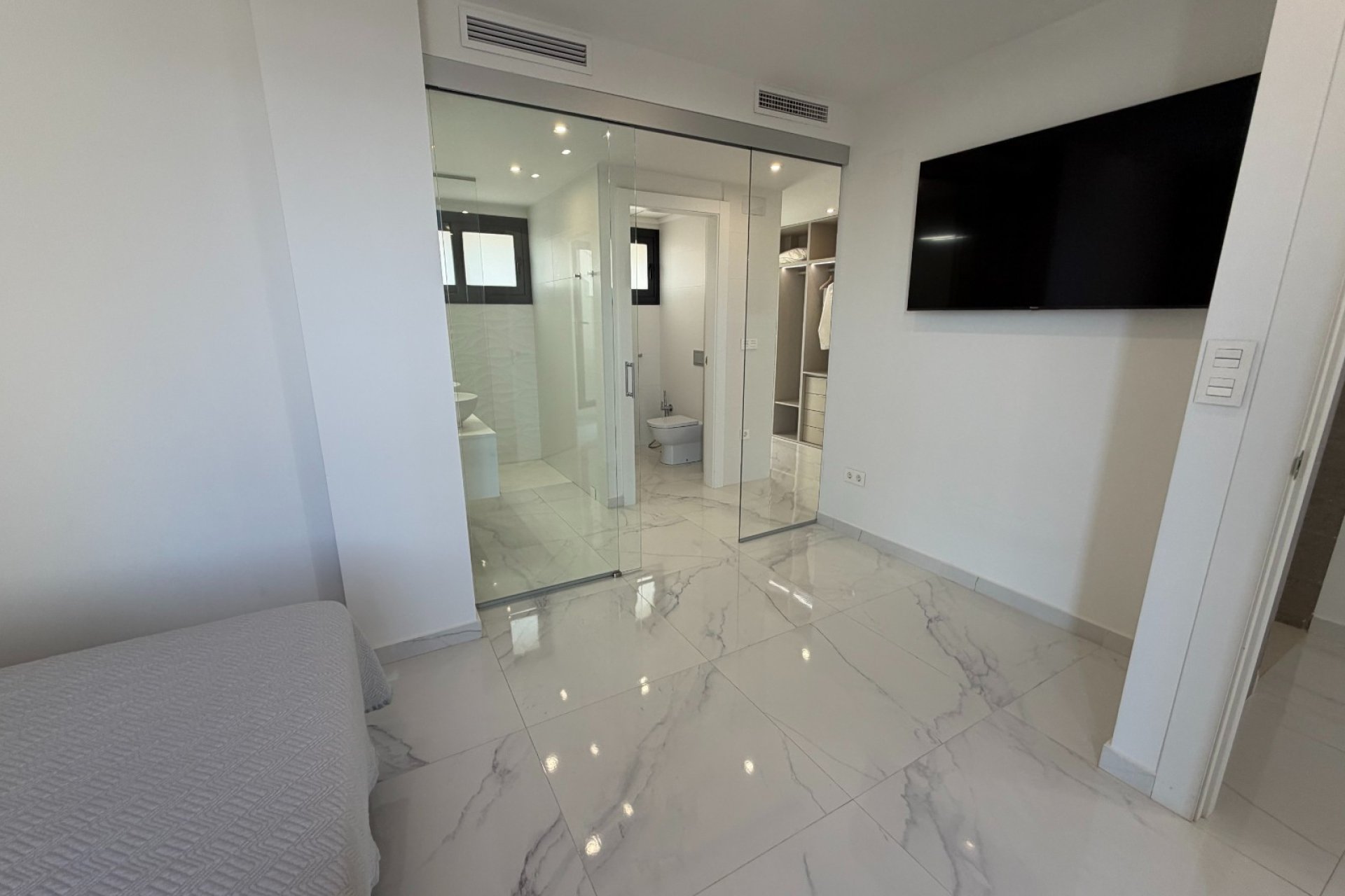 Resale - Detached House / Villa - Ciudad Quesada - La Laguna