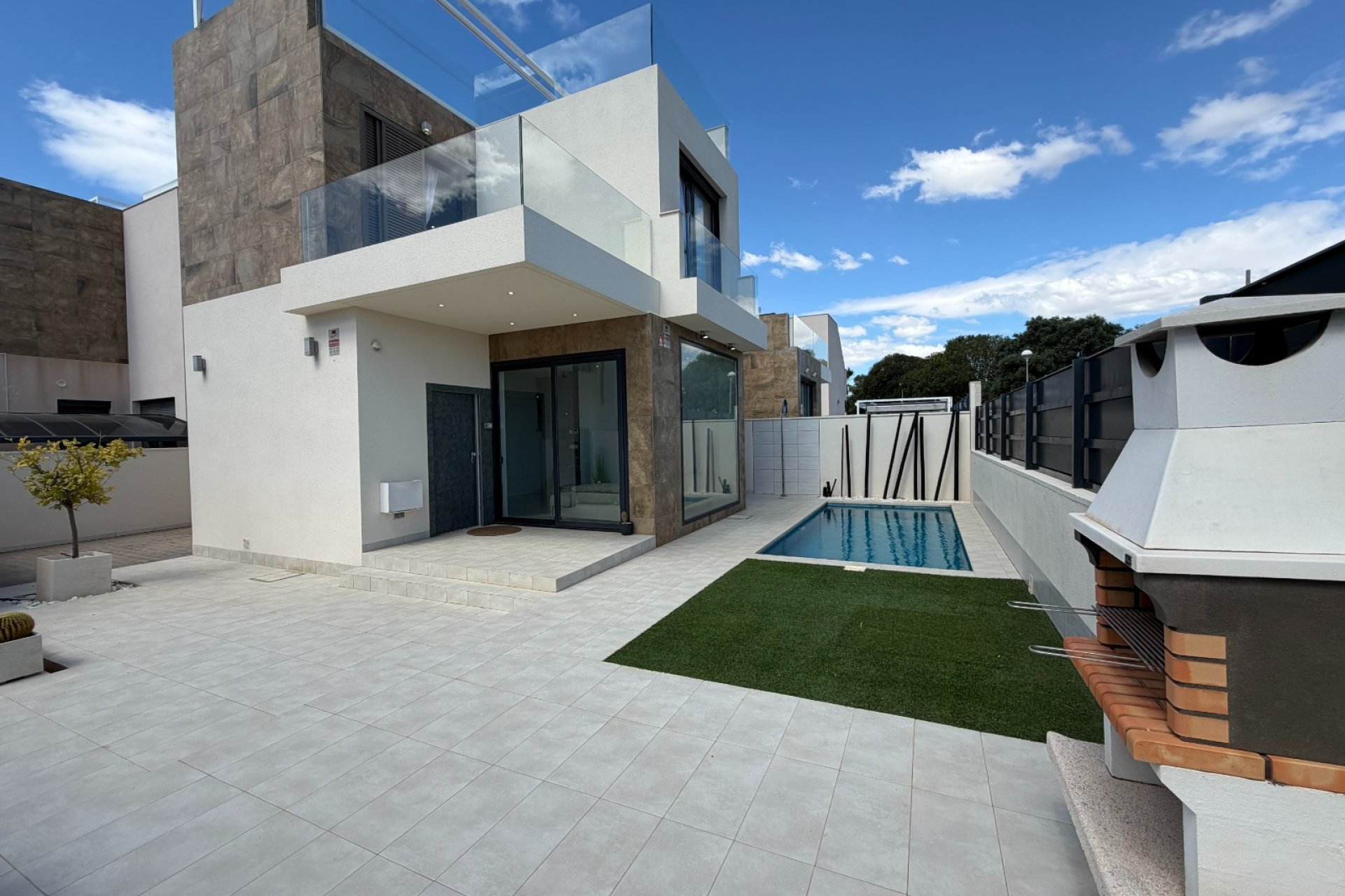 Resale - Detached House / Villa - Ciudad Quesada - La Laguna