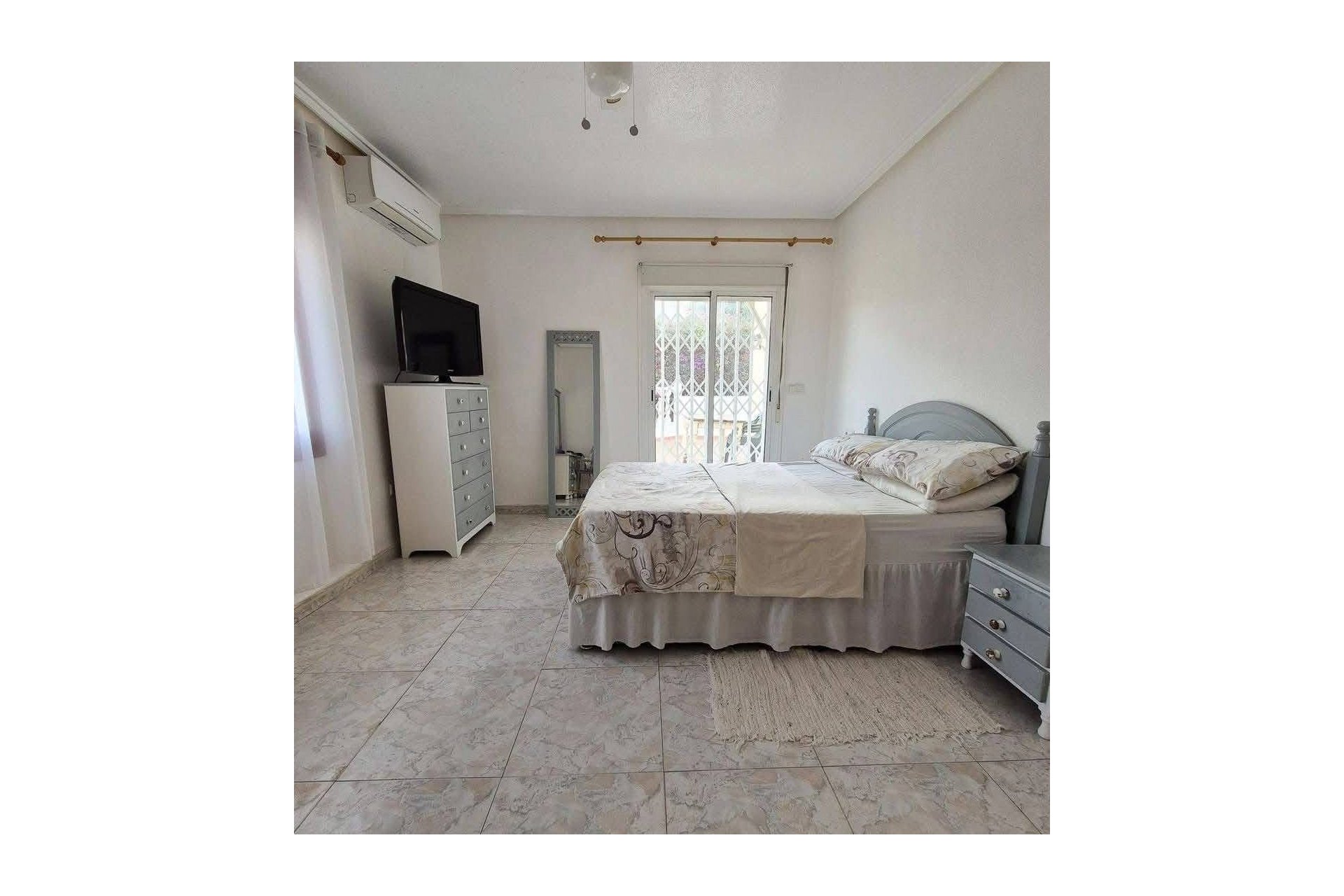 Resale - Detached House / Villa - Ciudad Quesada - La  Marquesa Golf