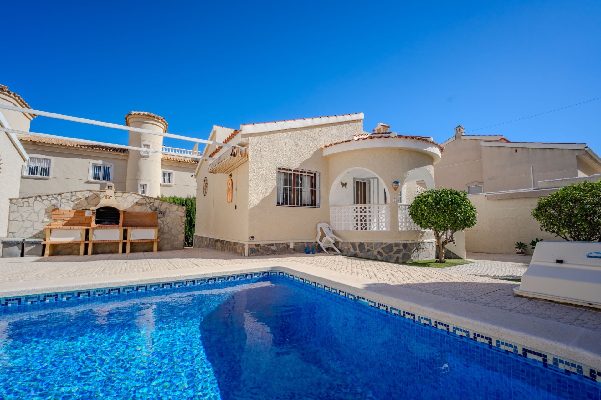 Resale - Detached House / Villa - Ciudad Quesada - La  Marquesa Golf