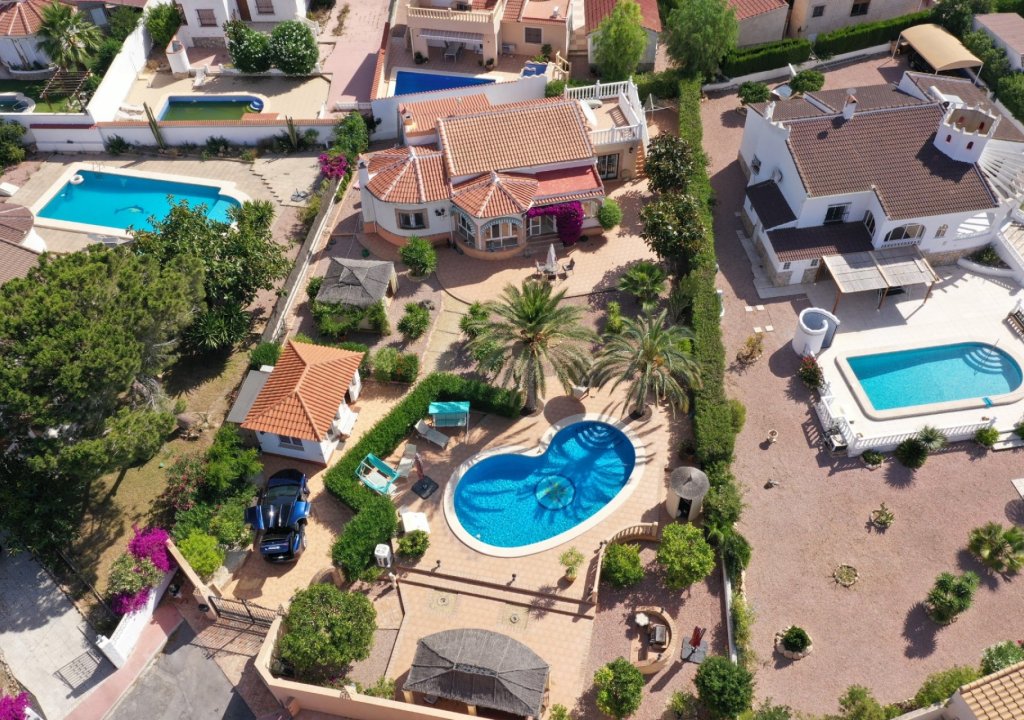 Resale - Detached House / Villa - Ciudad Quesada - Rojales - CENTRO